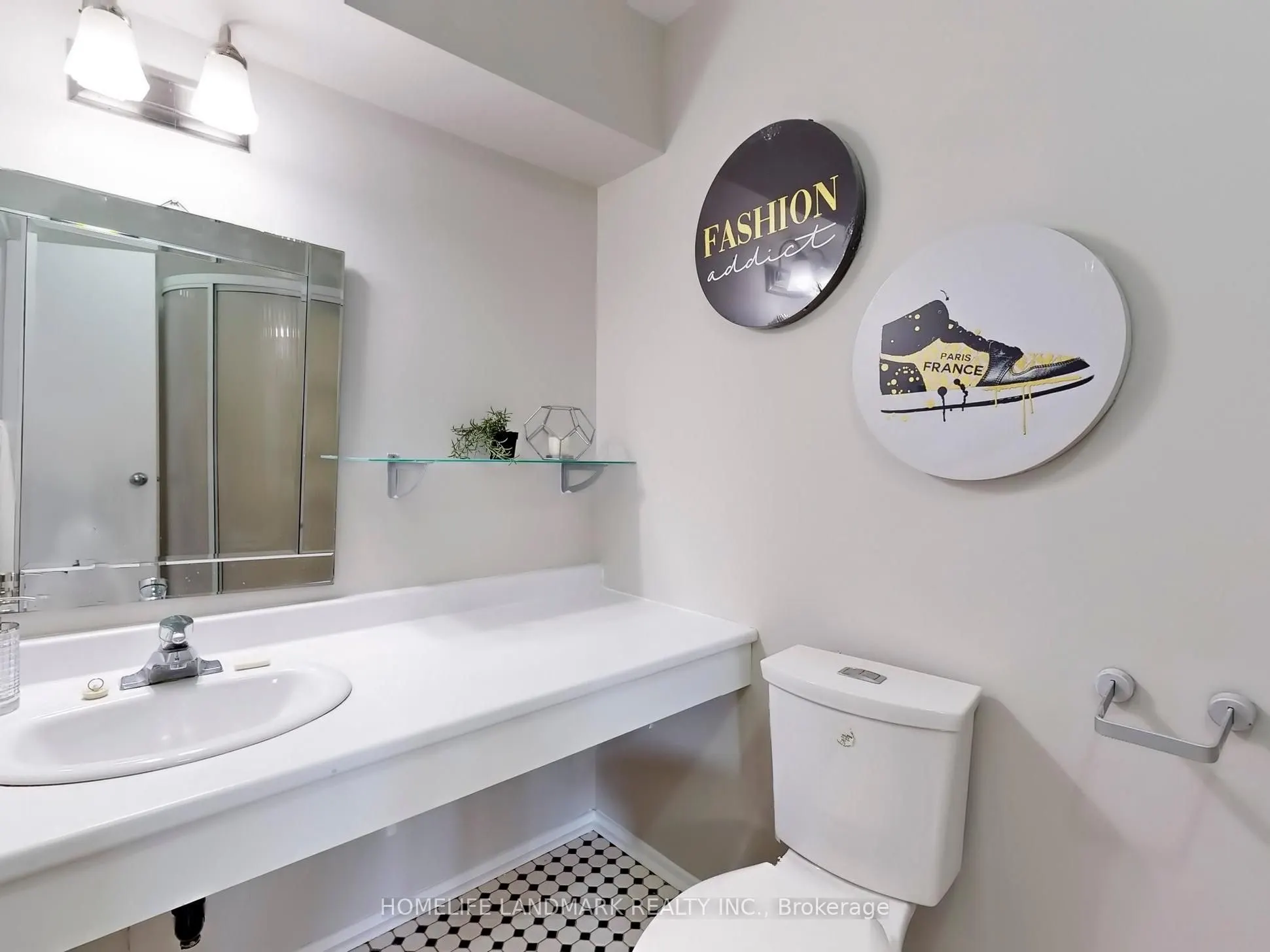 165 Cherokee Boulevard, #290