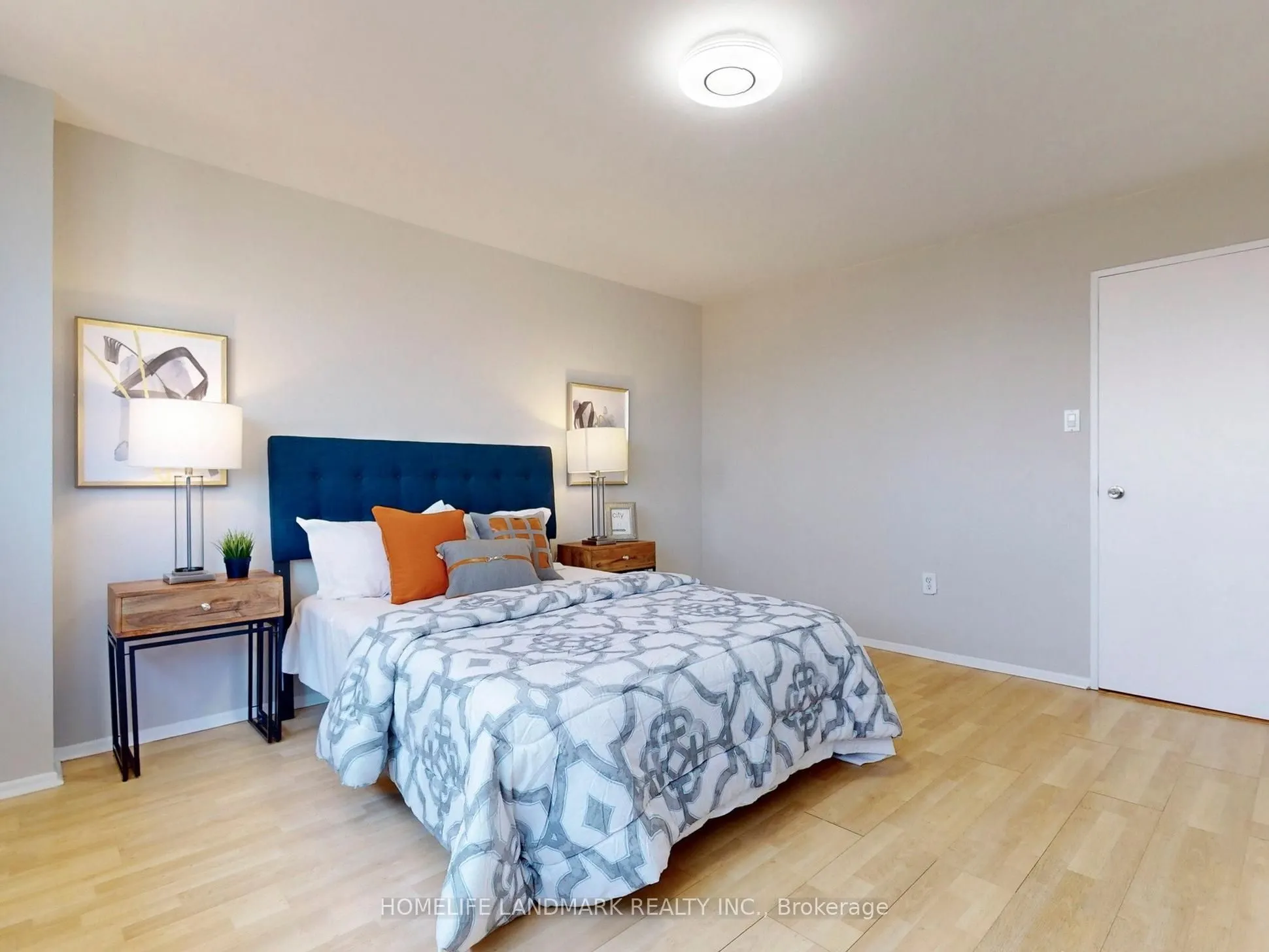 165 Cherokee Boulevard, #290