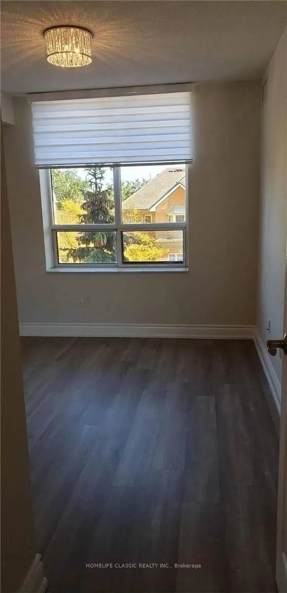 18 Sommerset Way, #502