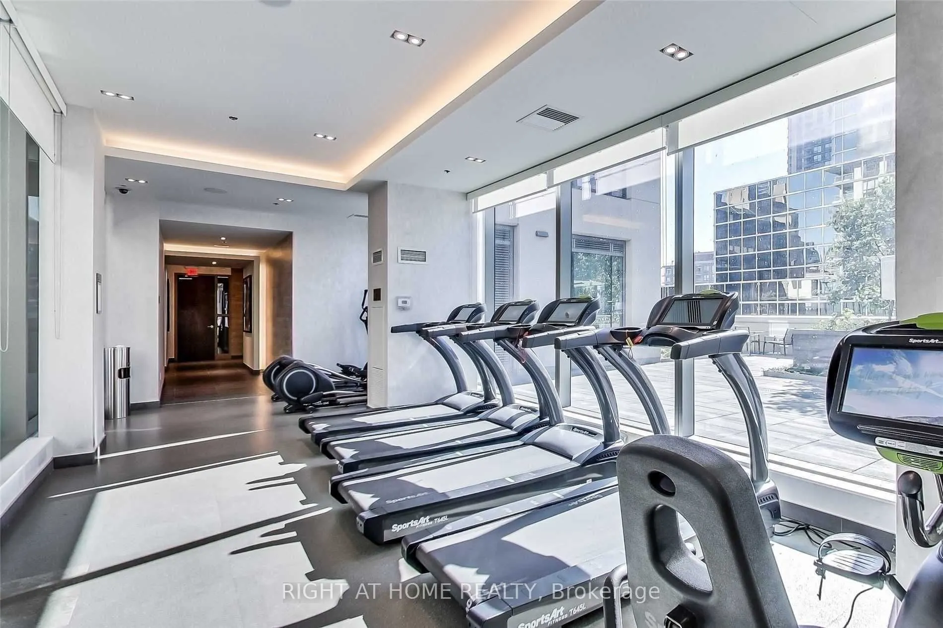 88 Scott Street, #4707