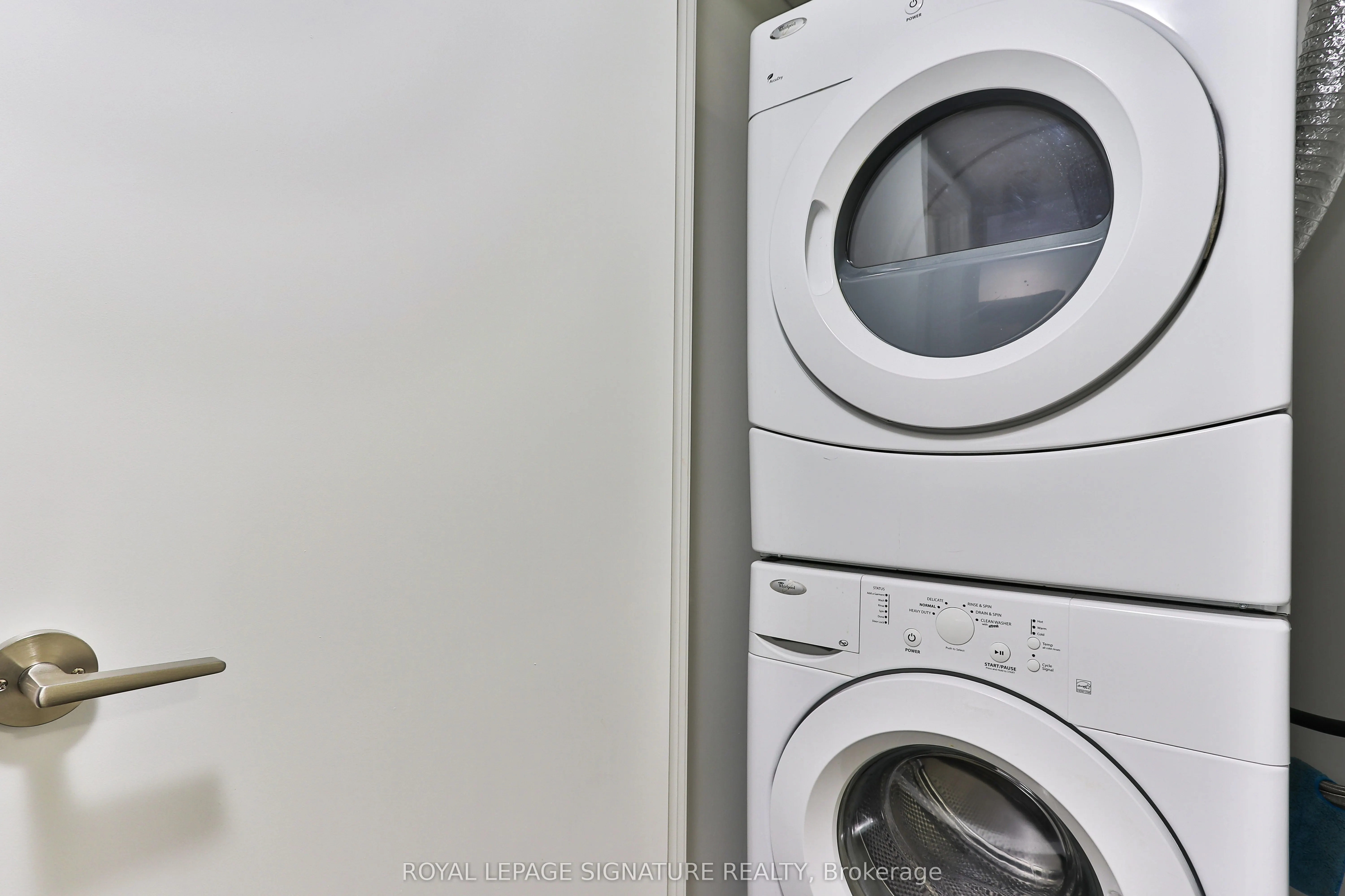 295 Adelaide Street W, #812