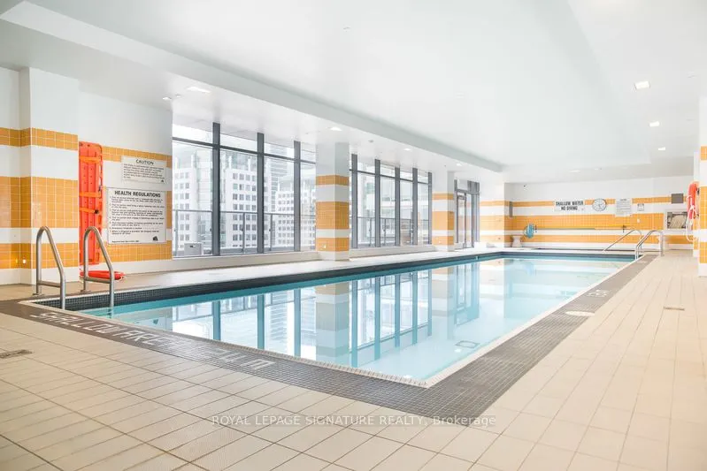 295 Adelaide Street W, #812