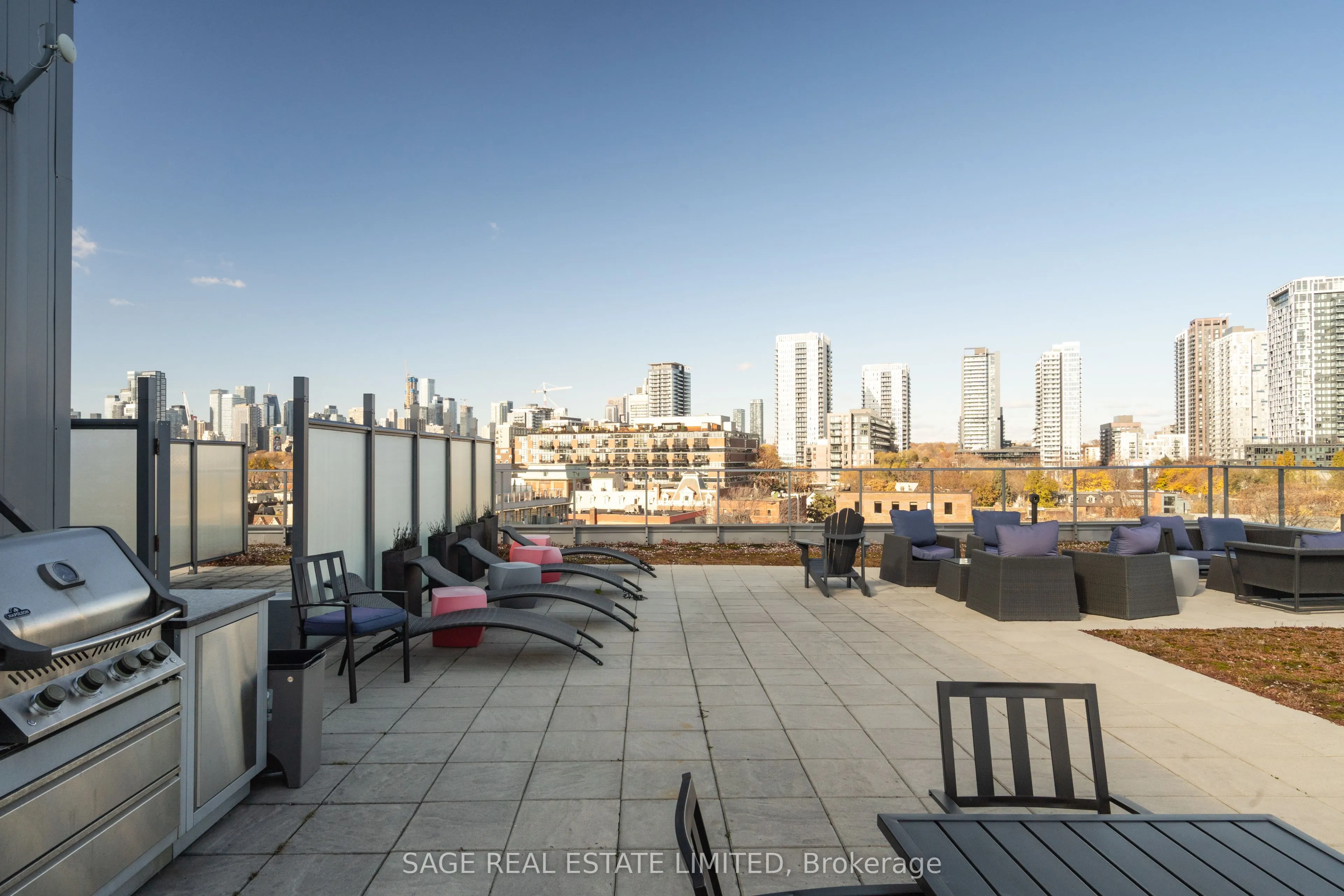 549 King Street E, #502