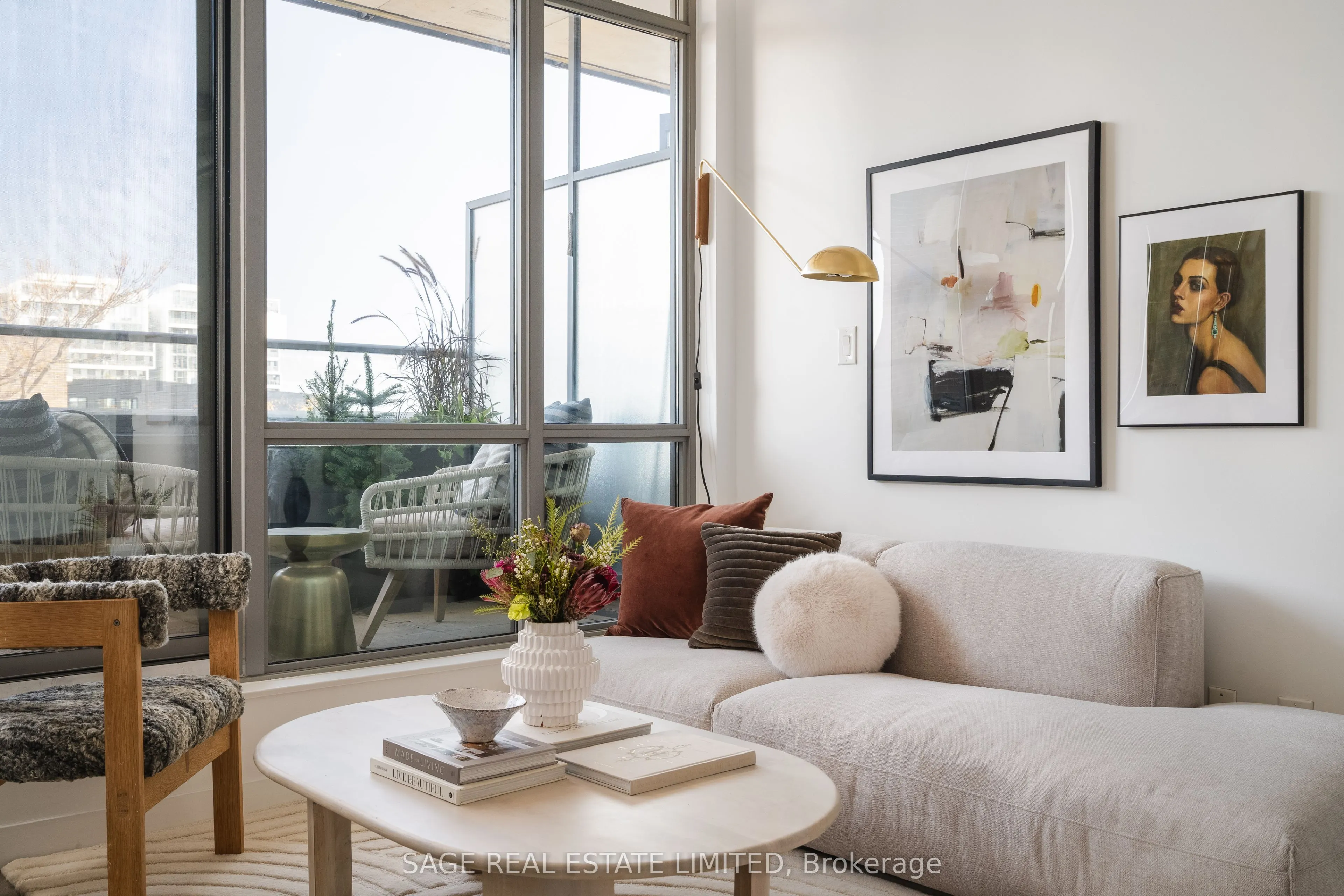 549 King Street E, #502