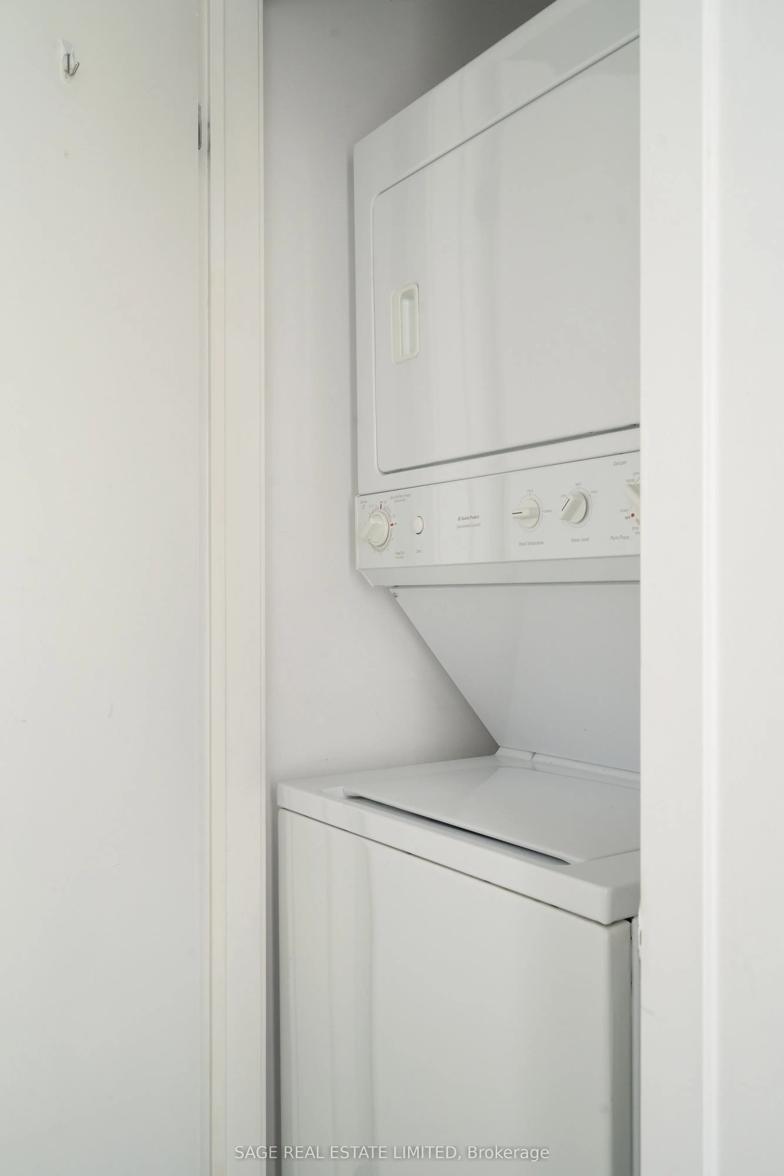 549 King Street E, #502