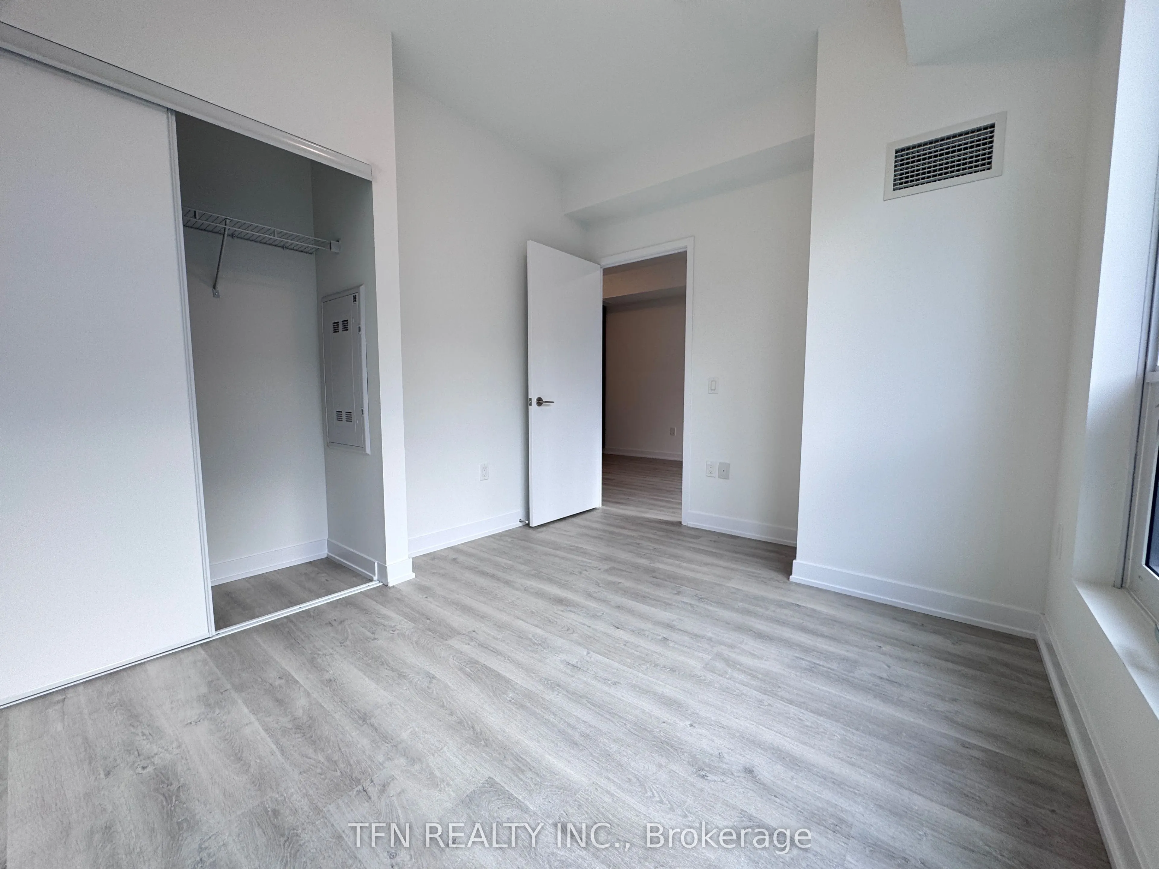 15 Richardson Street, #1021