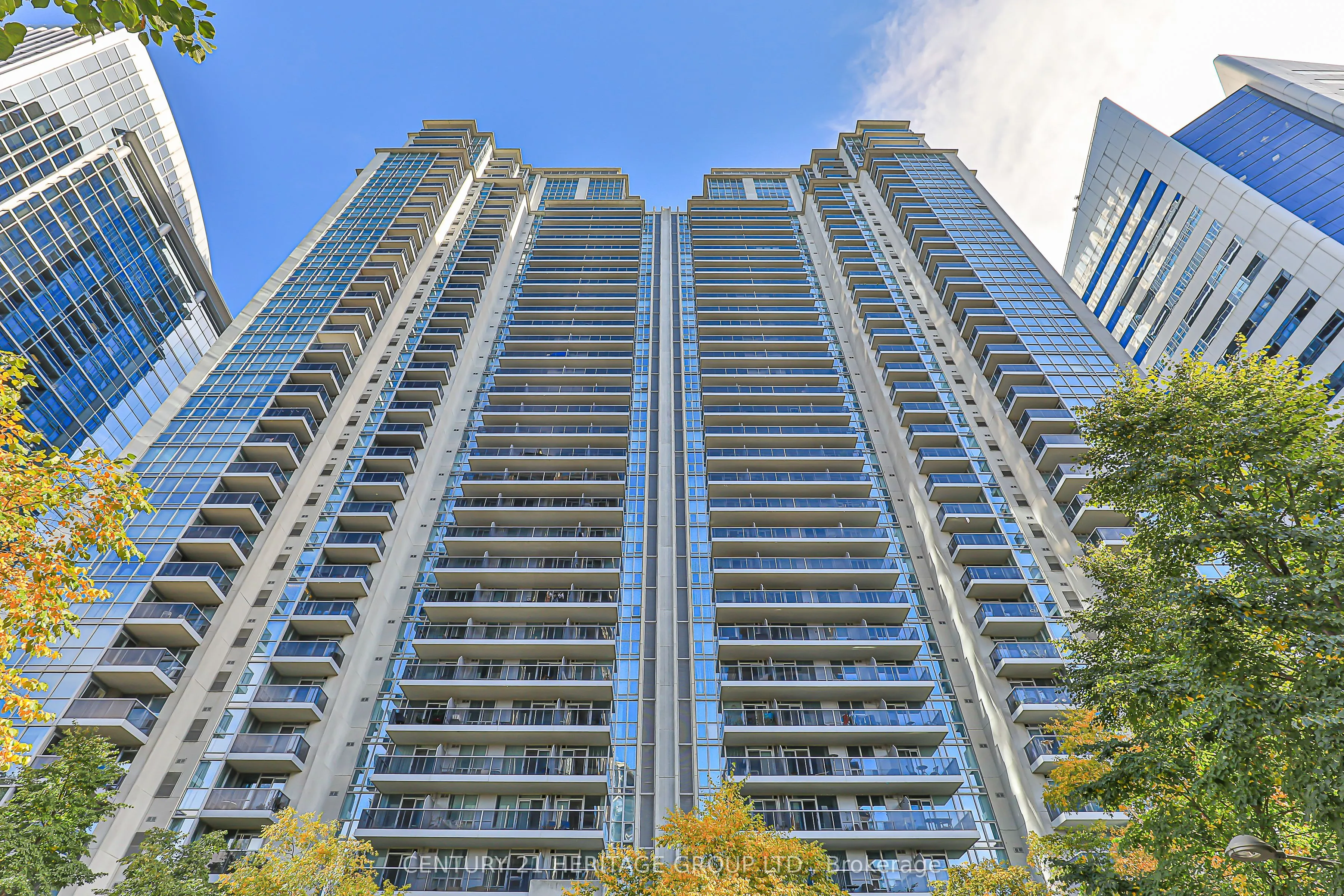 4978 Yonge Street, #501