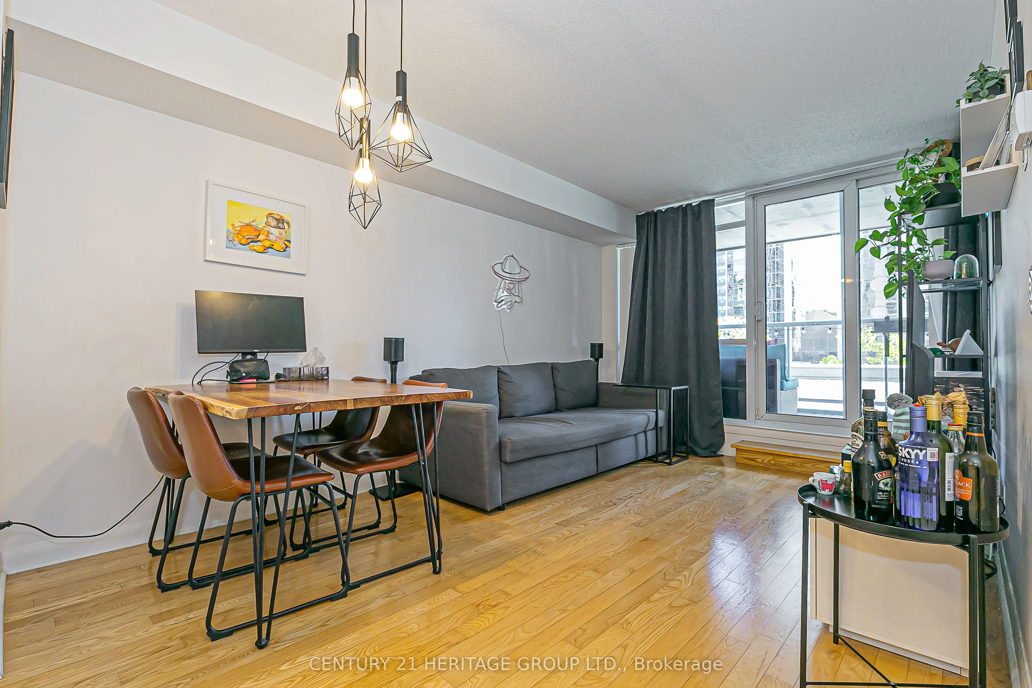 4978 Yonge Street, #501