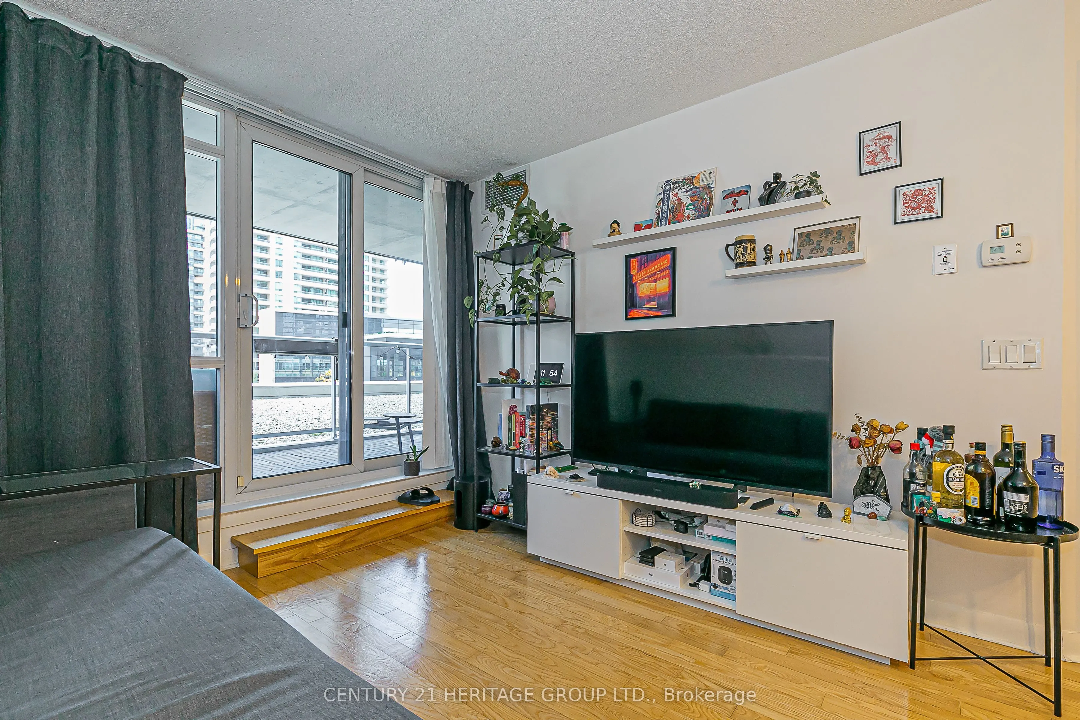 4978 Yonge Street, #501