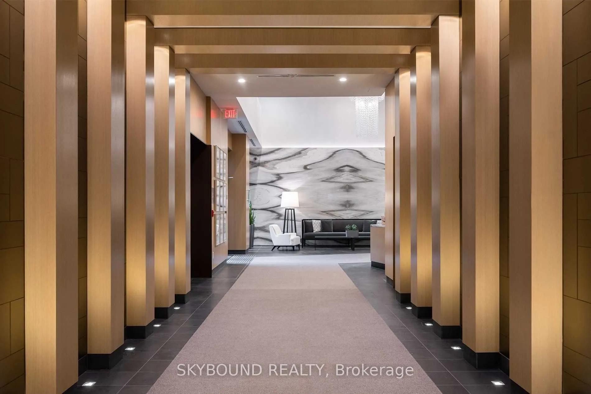 55 Front Street E, #323