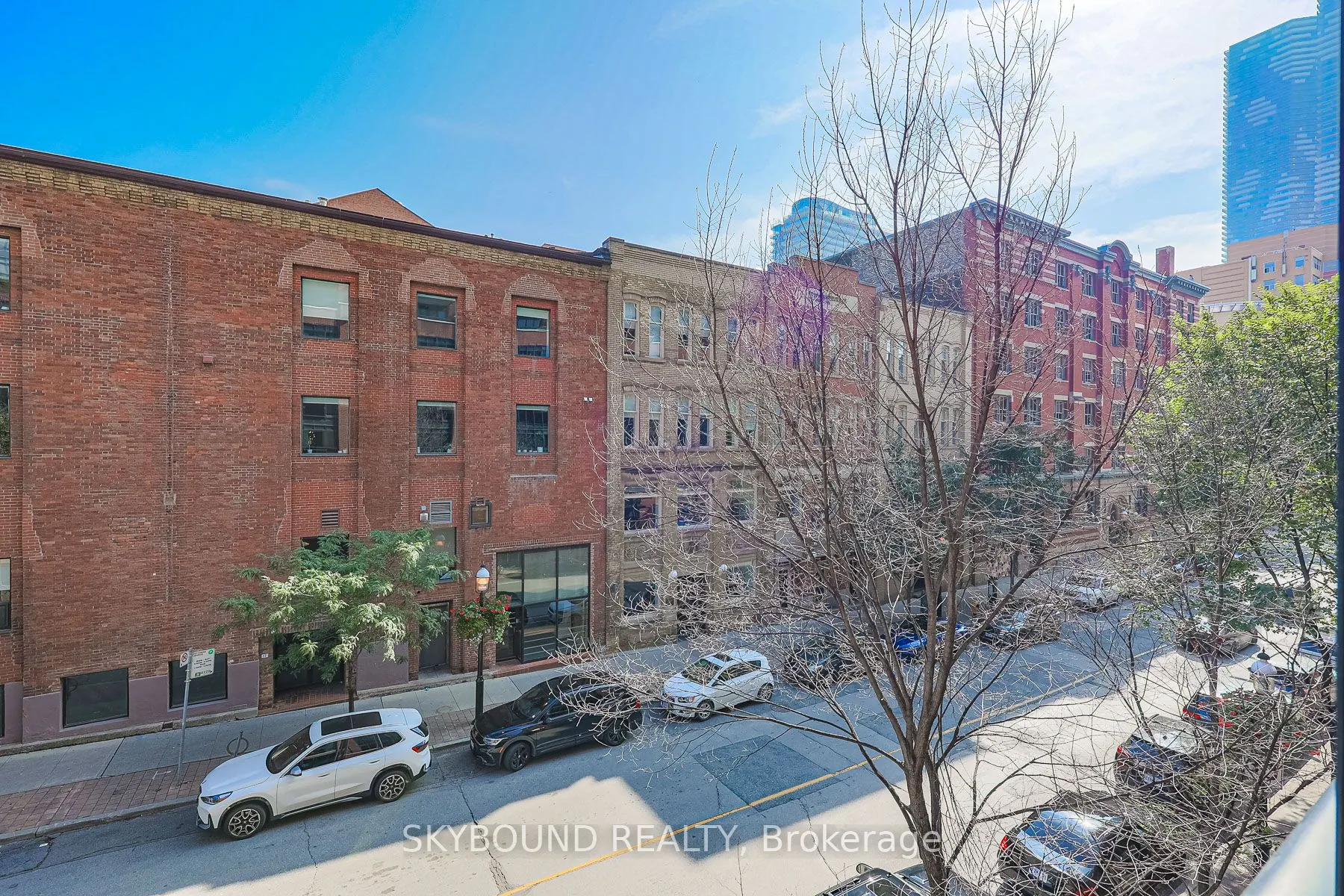 55 Front Street E, #323