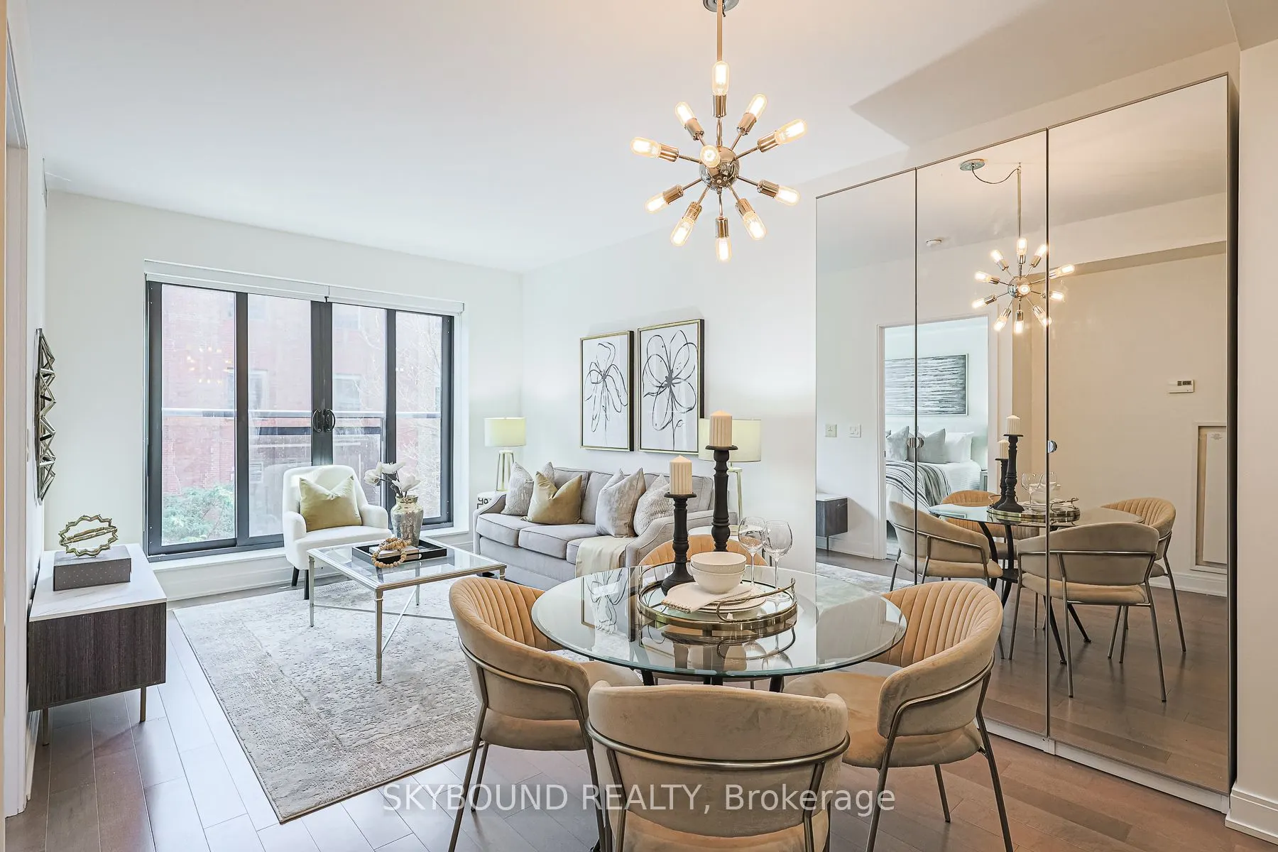 55 Front Street E, #323