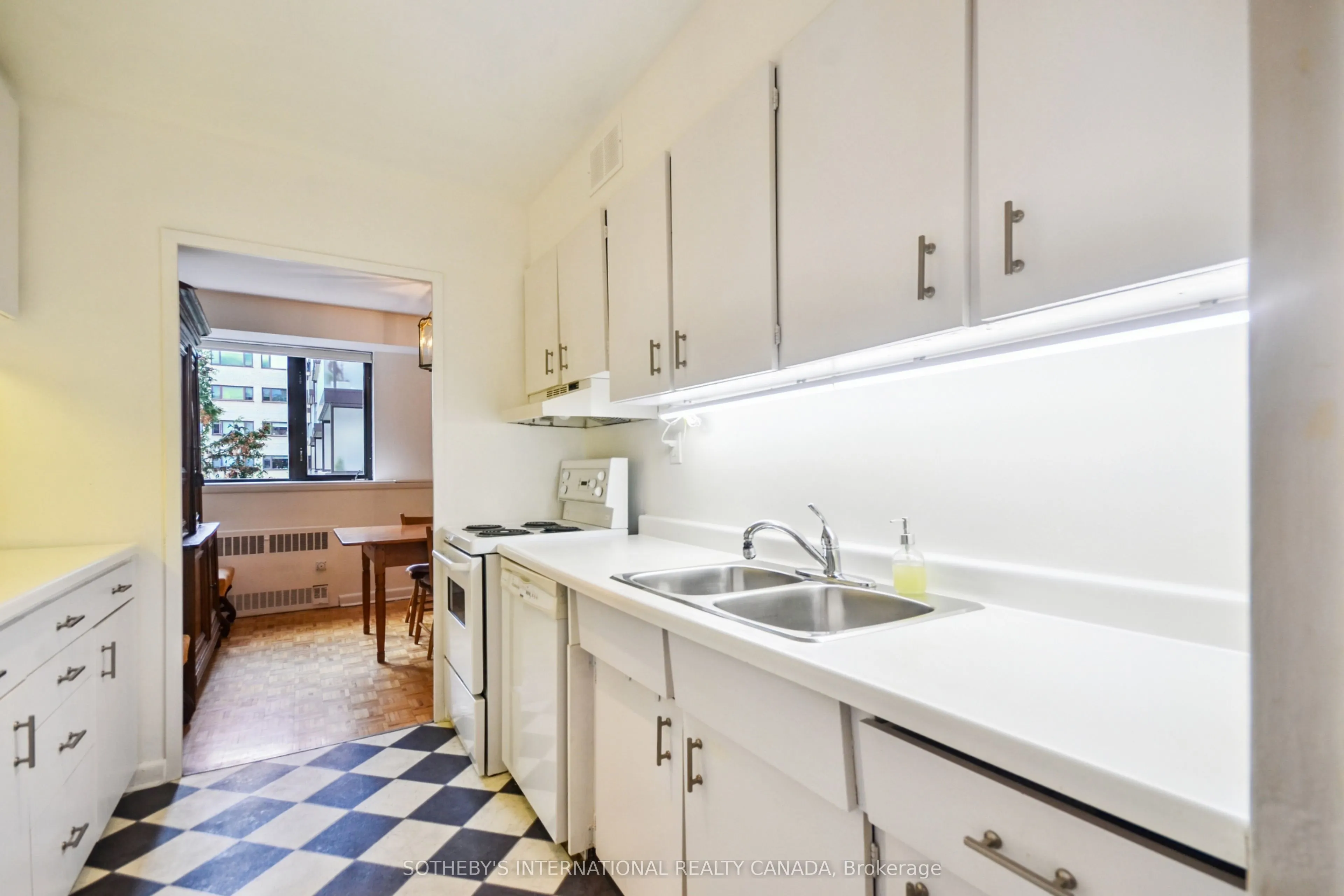 120 Rosedale Valley Road #512