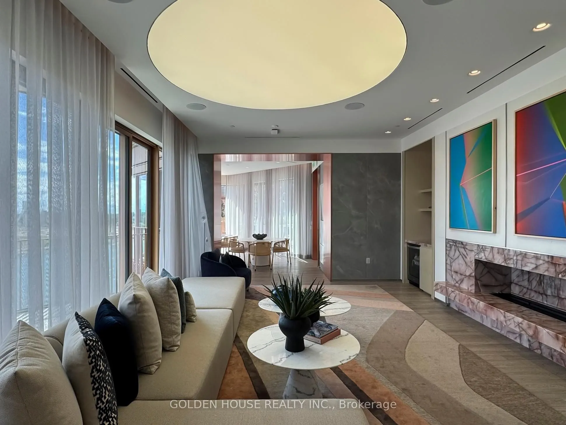 155 MERCHANT'S WHARF, #607