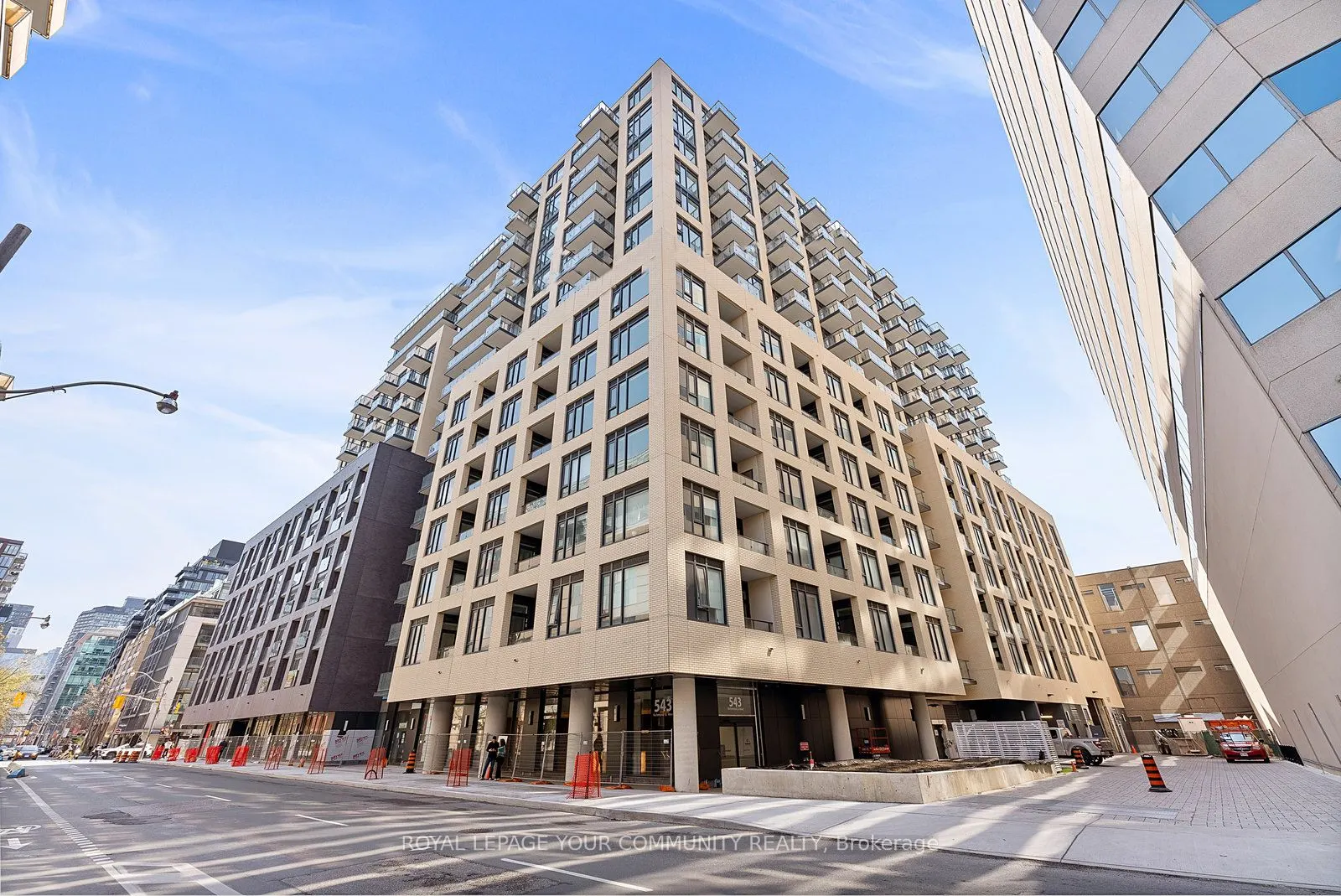 543 Richmond Street W, #515