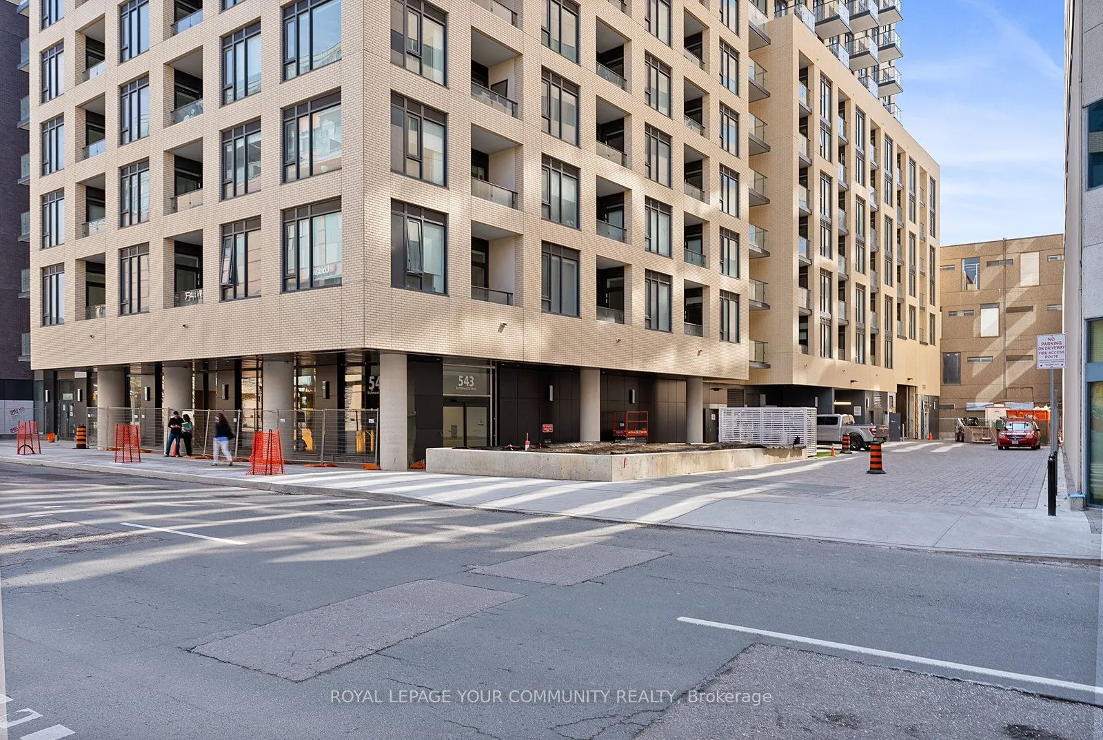 543 Richmond Street W, #515