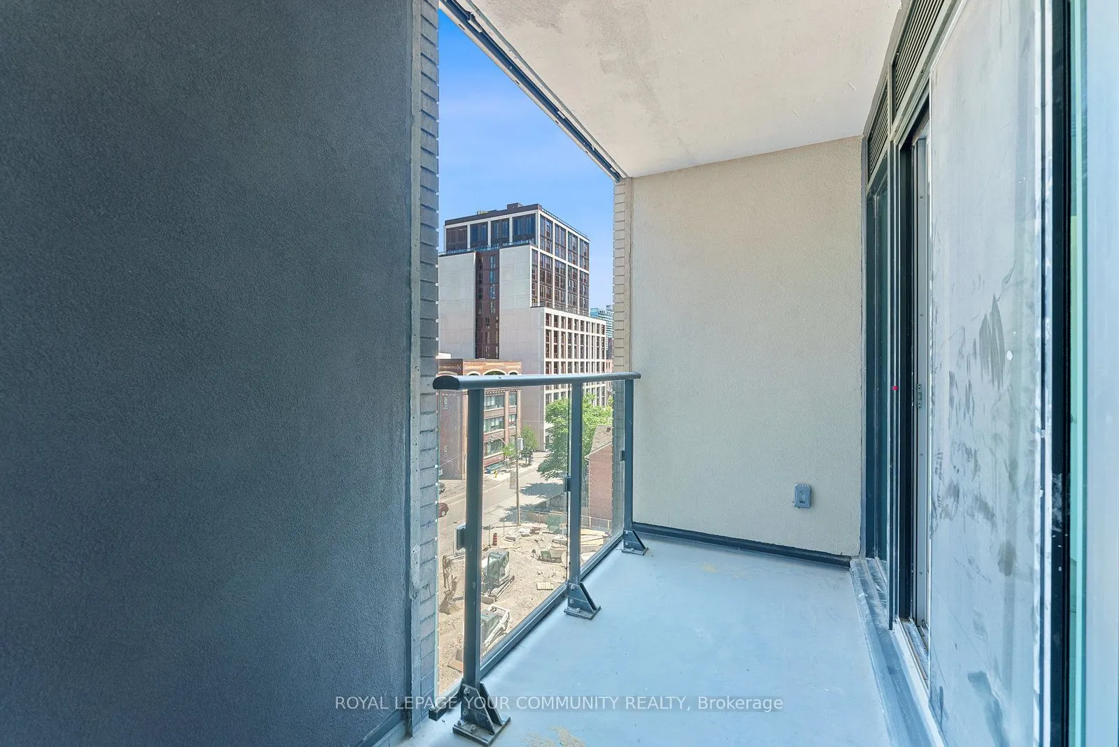 543 Richmond Street W, #515