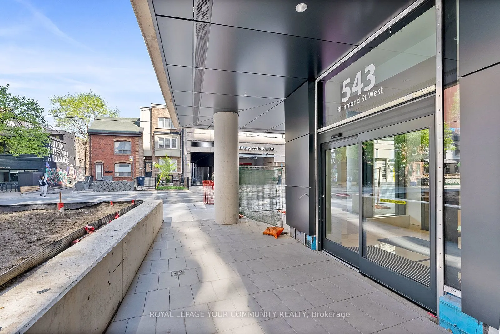 543 Richmond Street W, #515