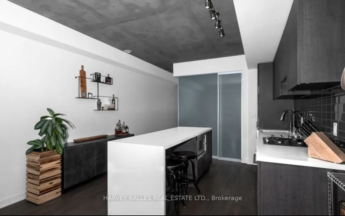 109 Ossington Avenue, #217