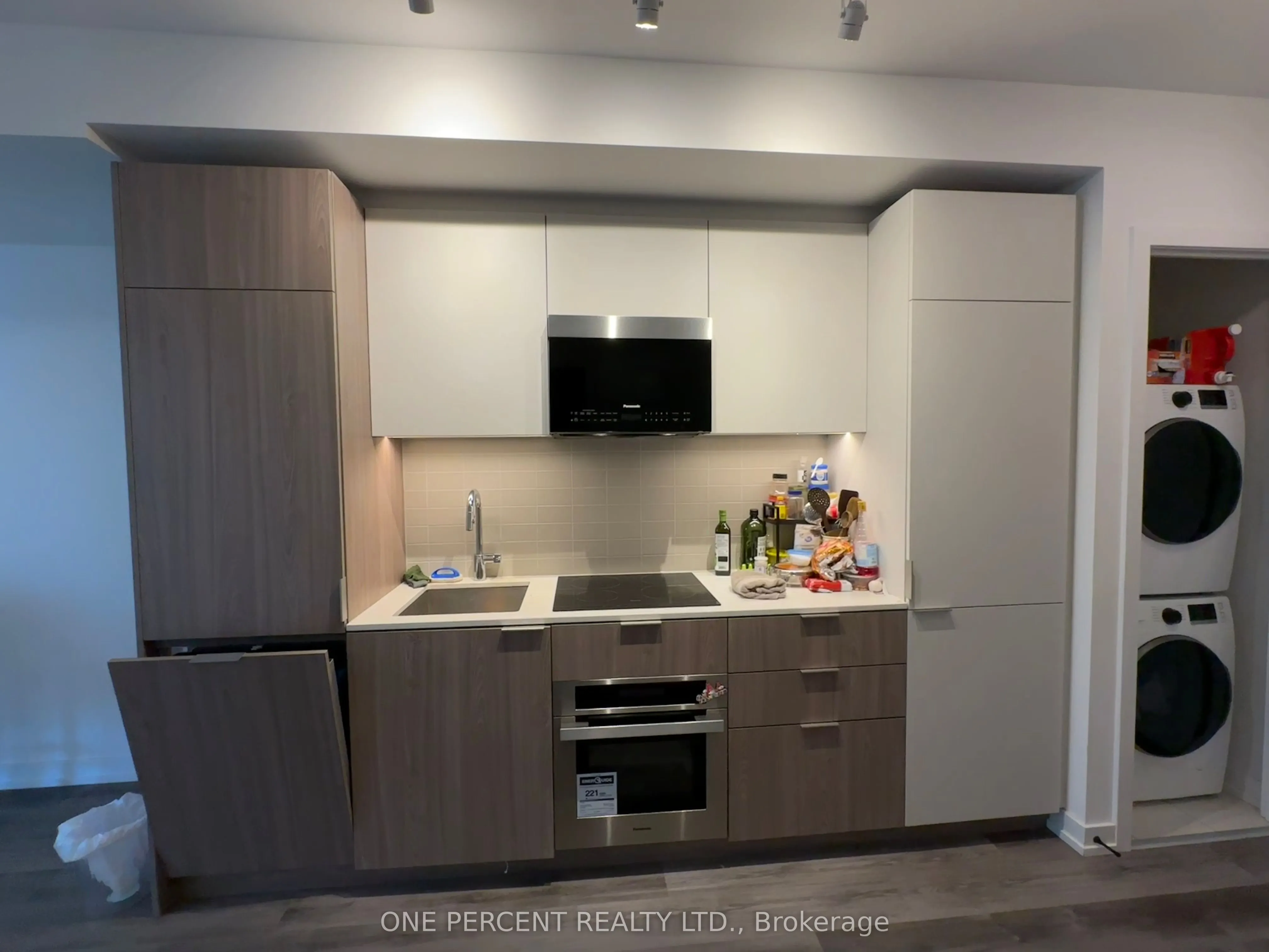 28 Eastern Avenue, #414