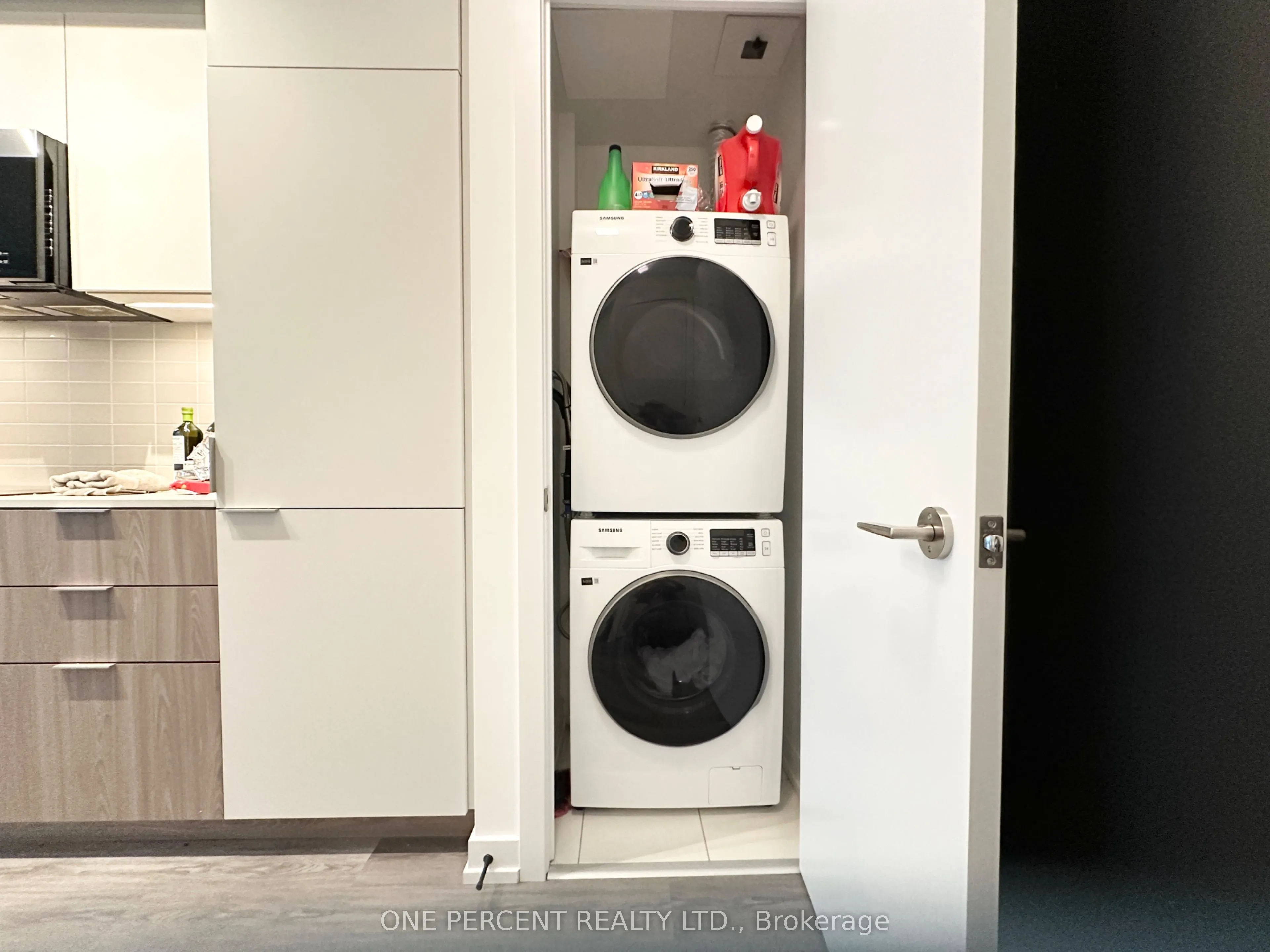 28 Eastern Avenue, #414