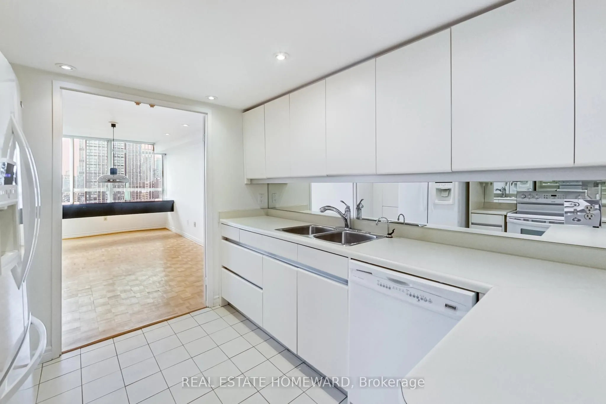 130 Carlton Street, ##1405