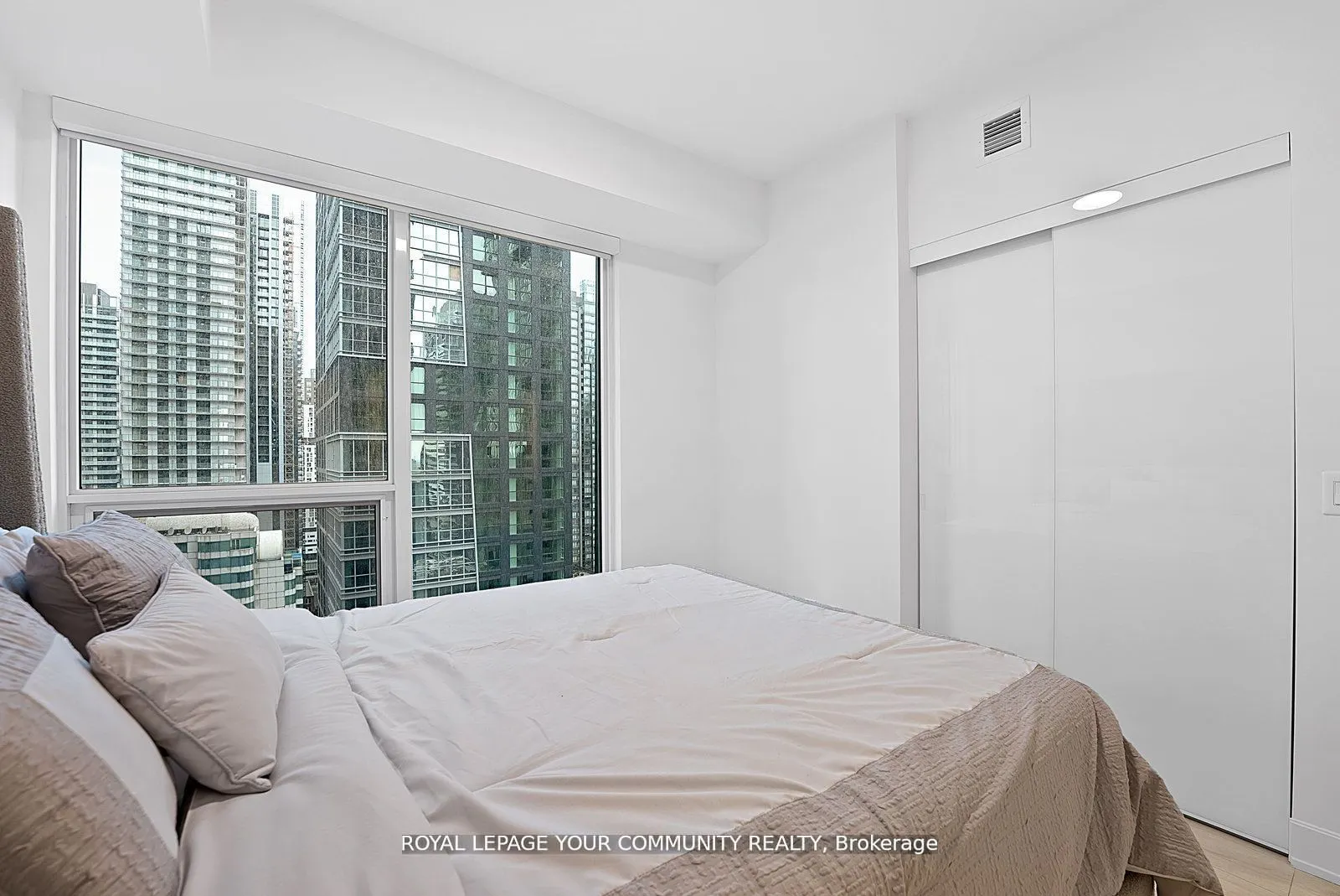 35 Mercer Street, #2313