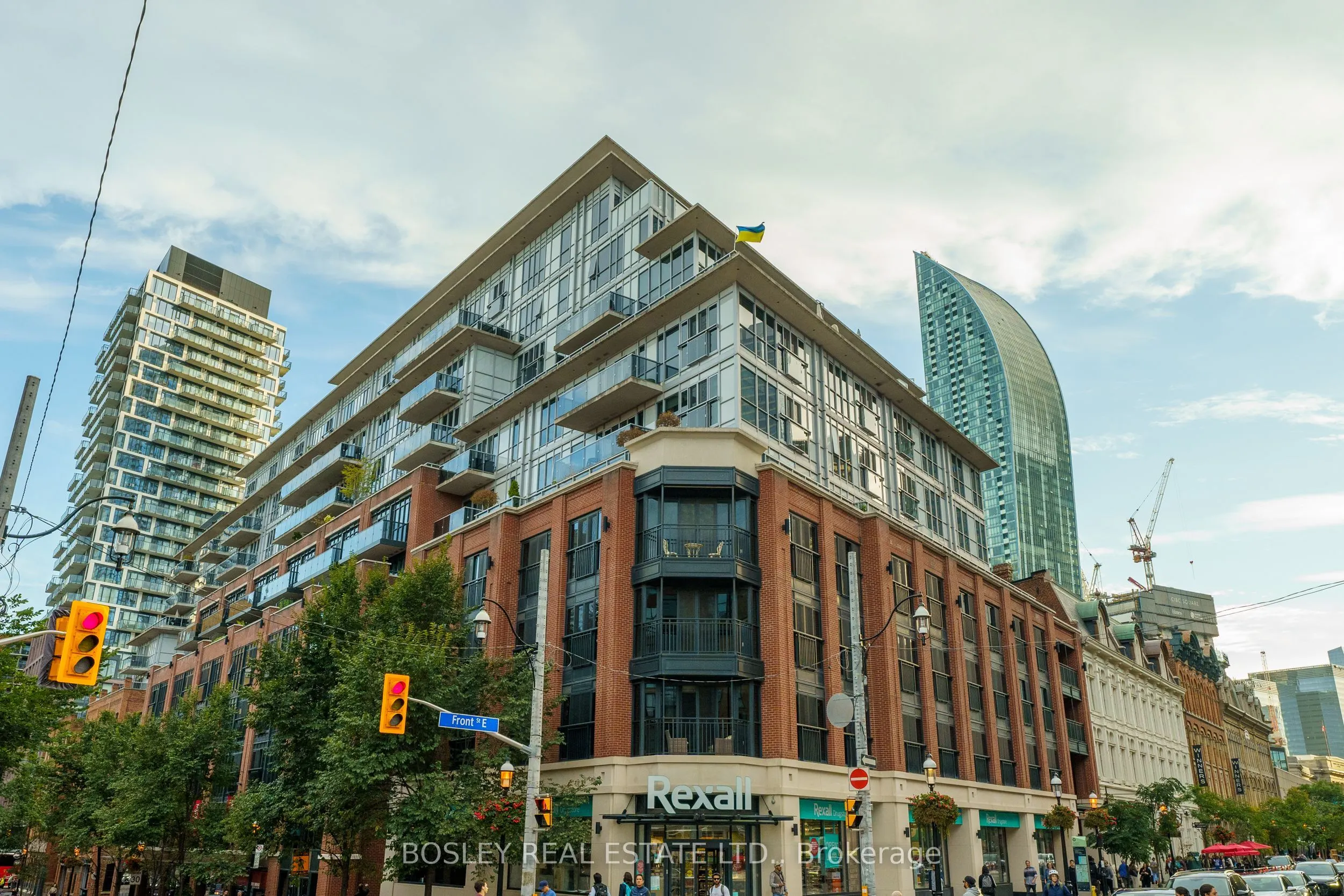 55 Front Street E, #PH1203