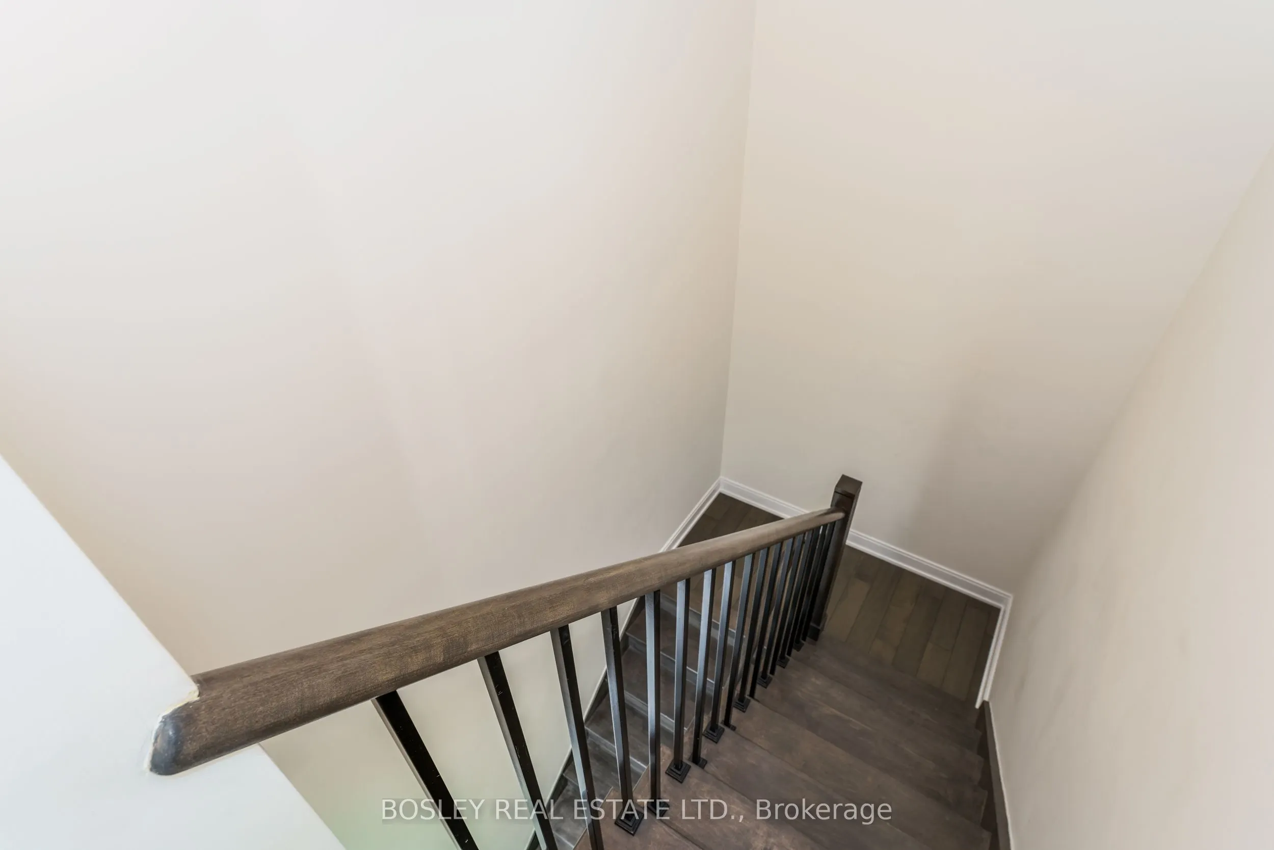 55 Front Street E, #PH1203