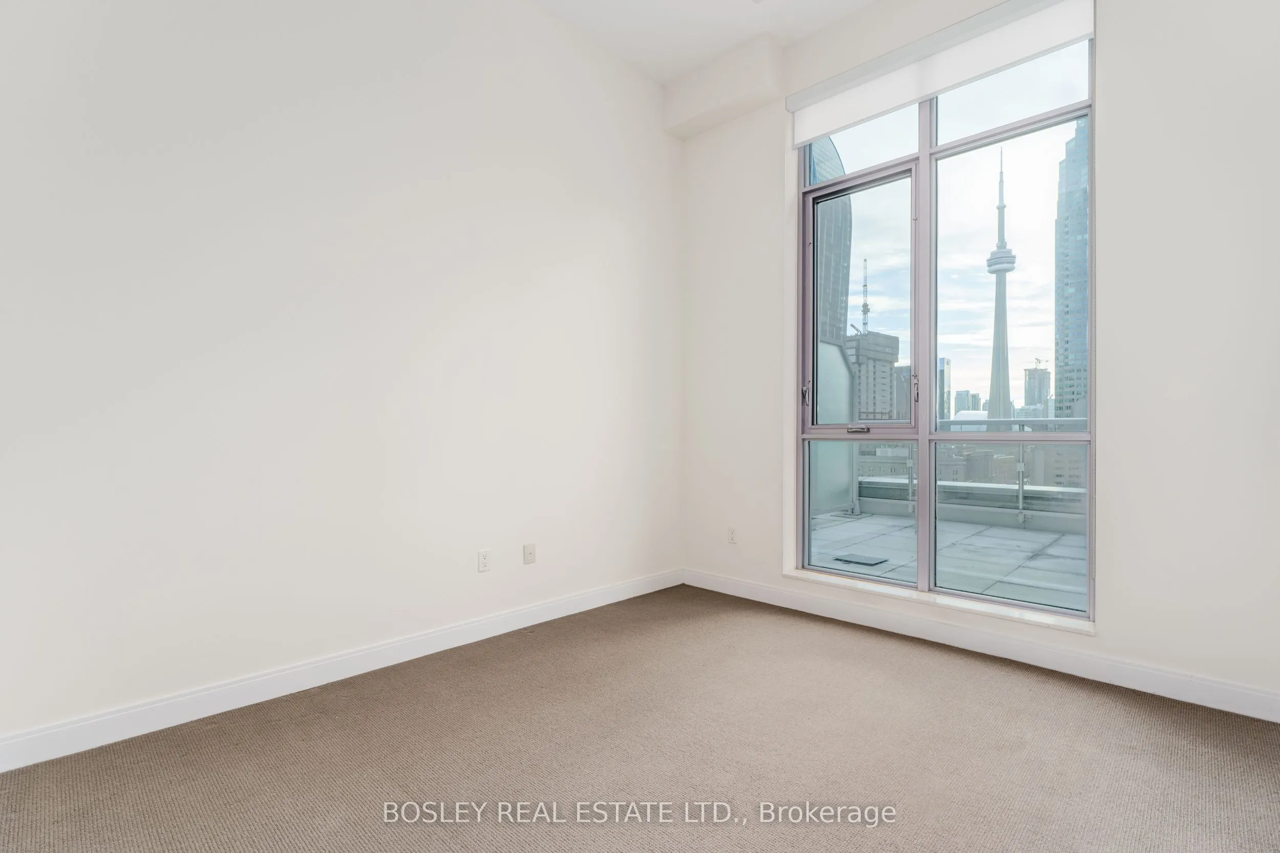 55 Front Street E, #PH1203