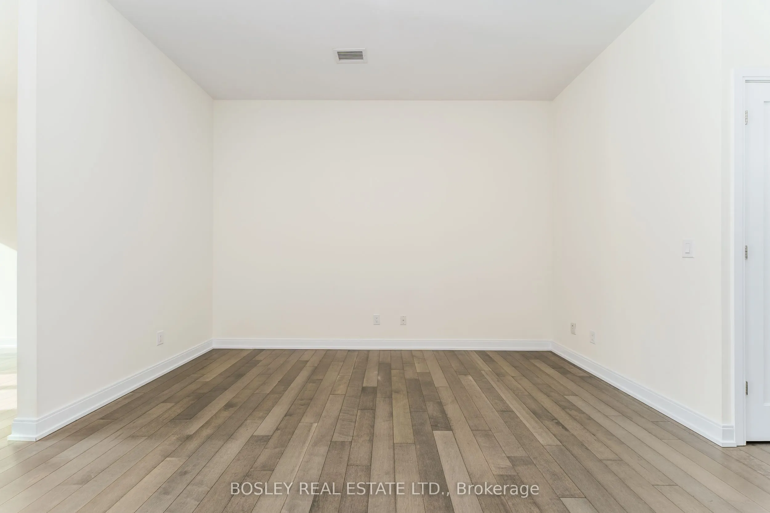 55 Front Street E, #PH1203