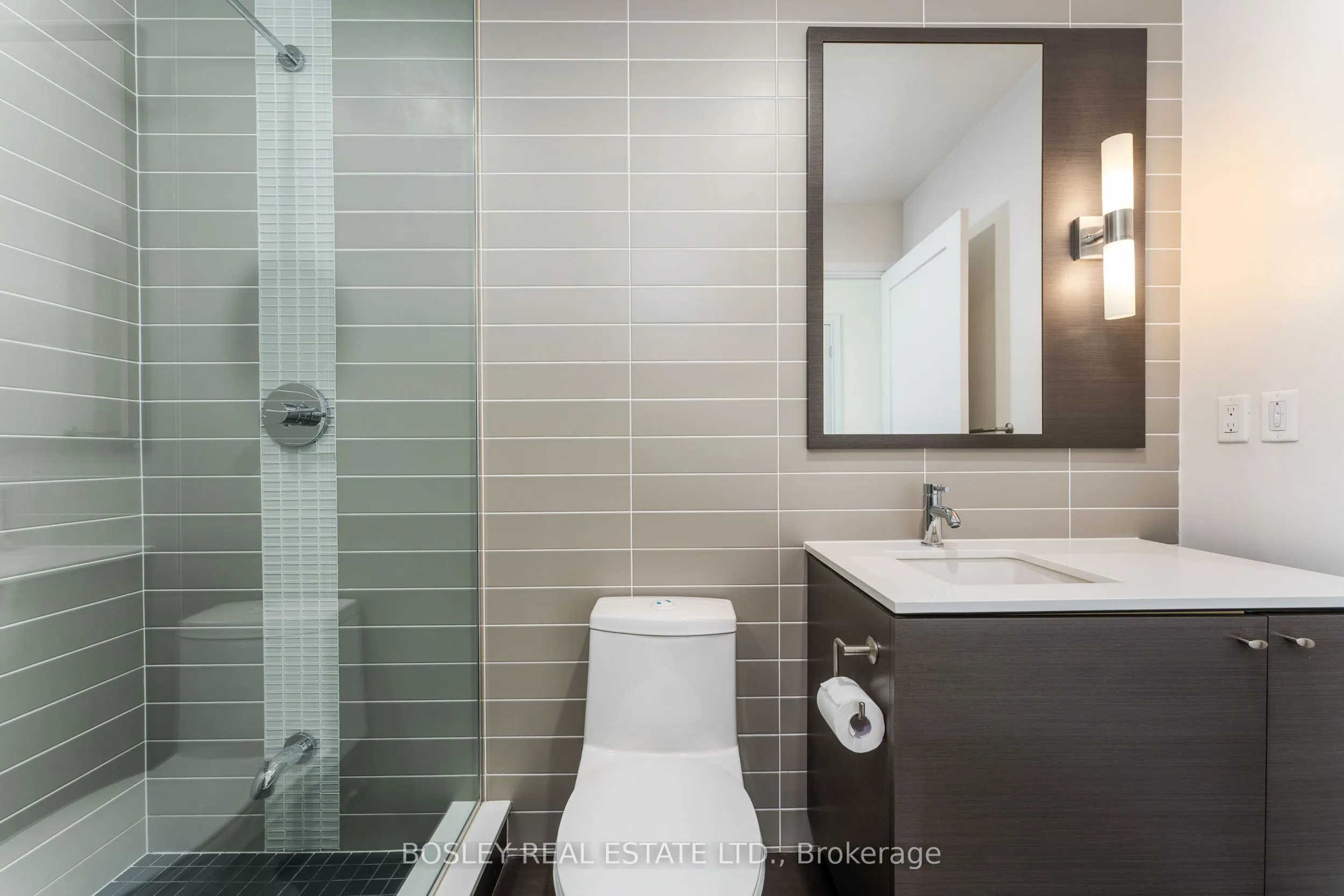 55 Front Street E, #PH1203