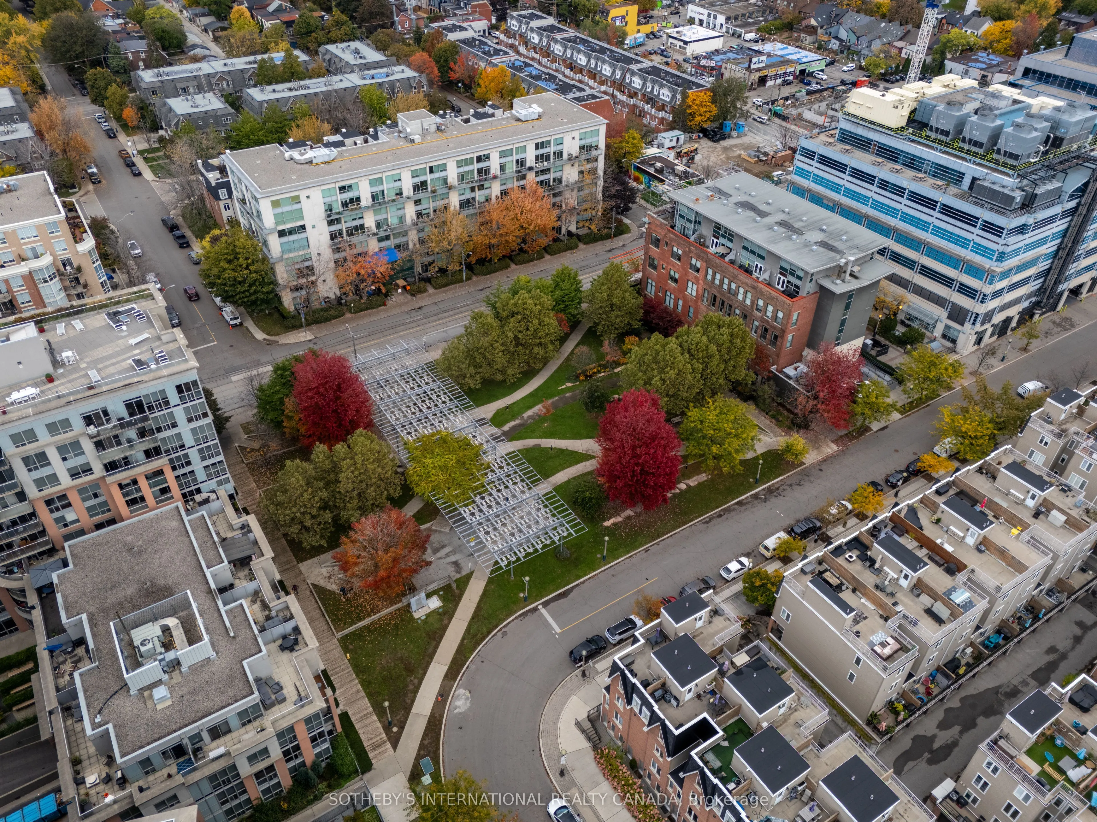 1005 King Street W, #810