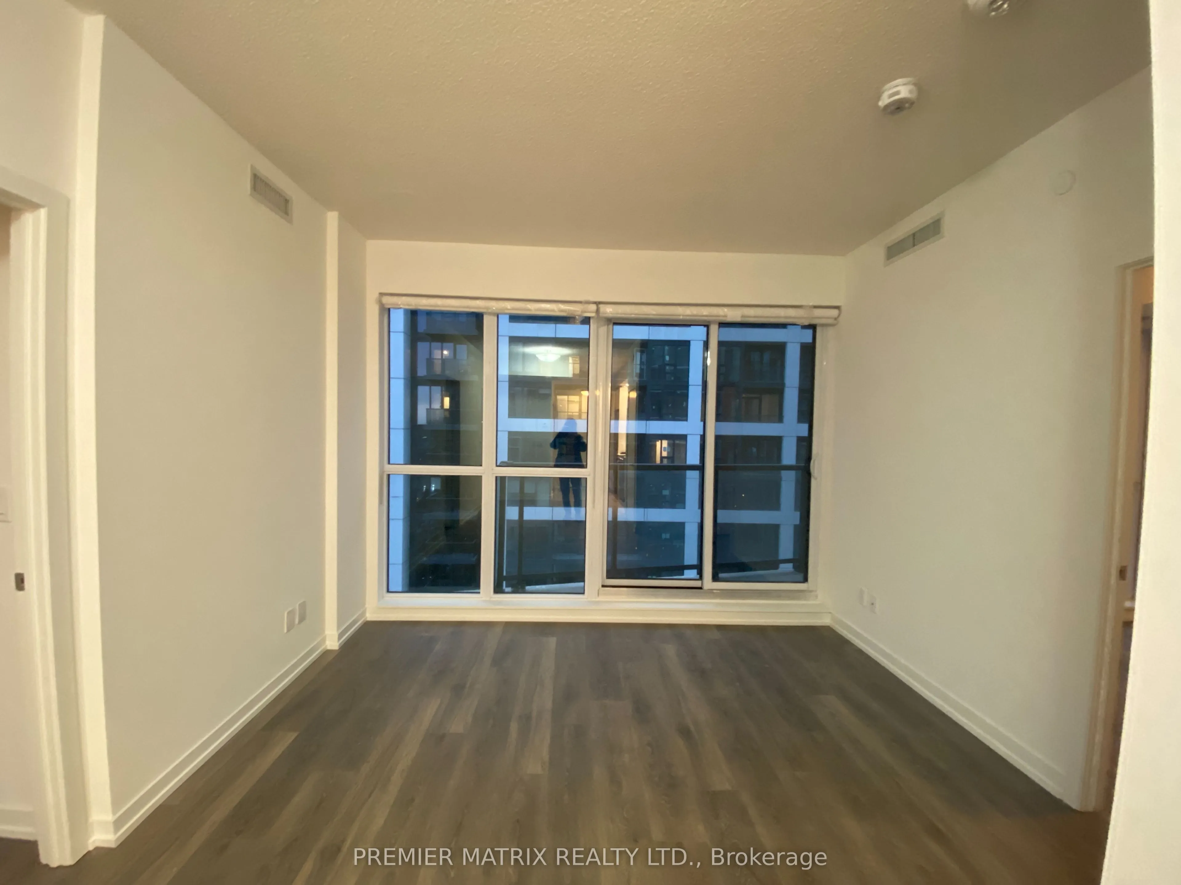 49 East Liberty Street, #1911