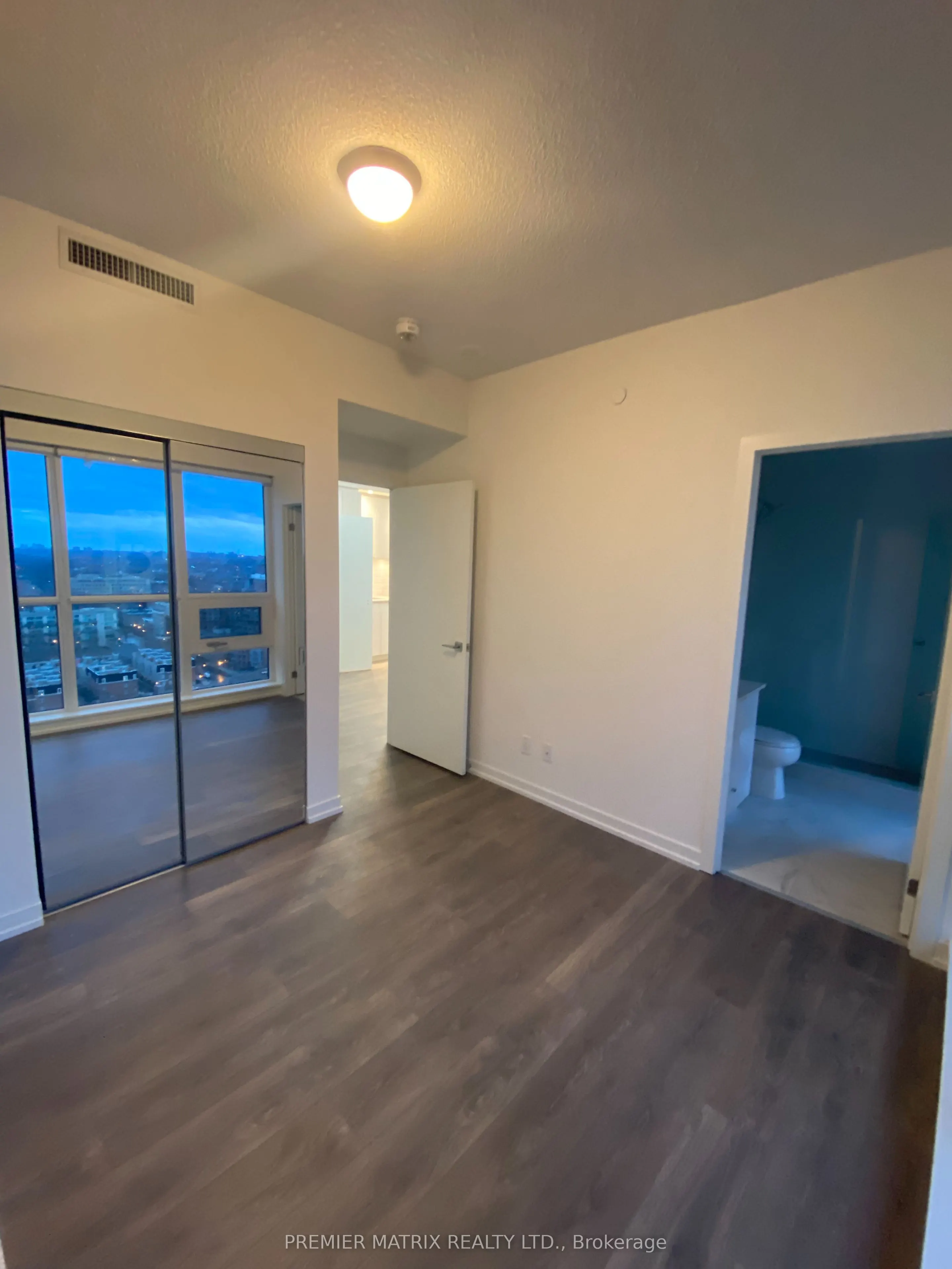 49 East Liberty Street, #1911