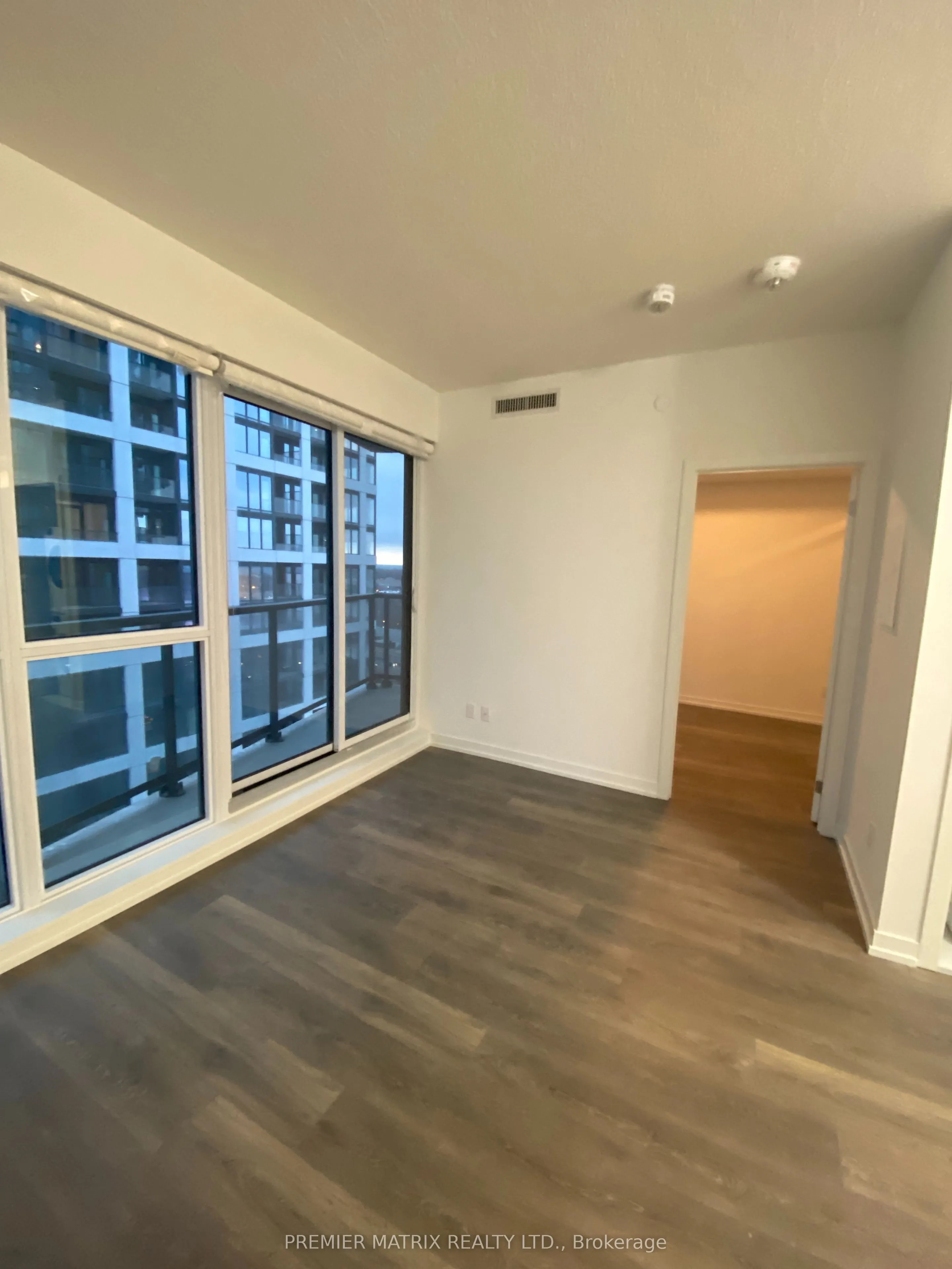 49 East Liberty Street, #1911