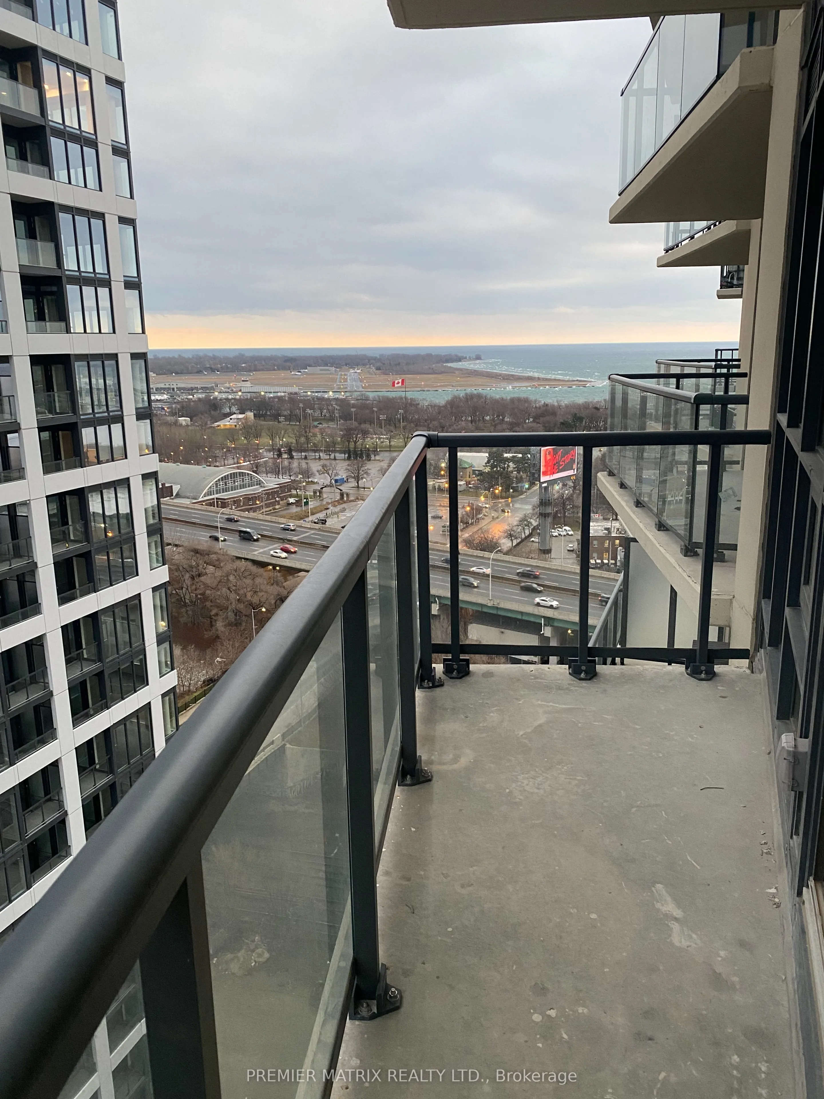 49 East Liberty Street, #1911