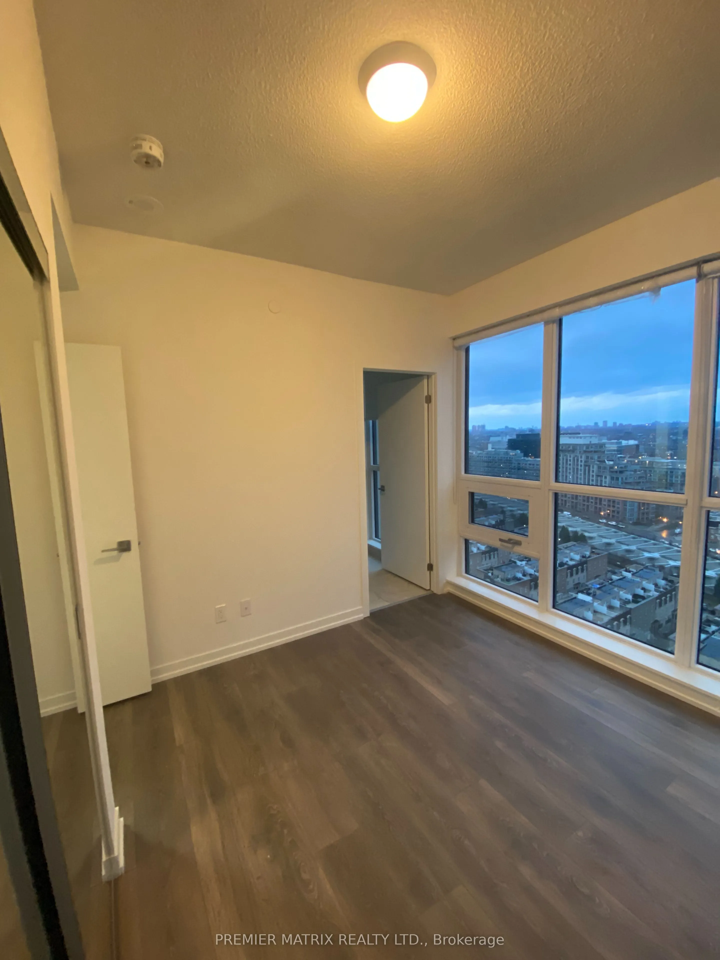 49 East Liberty Street, #1911