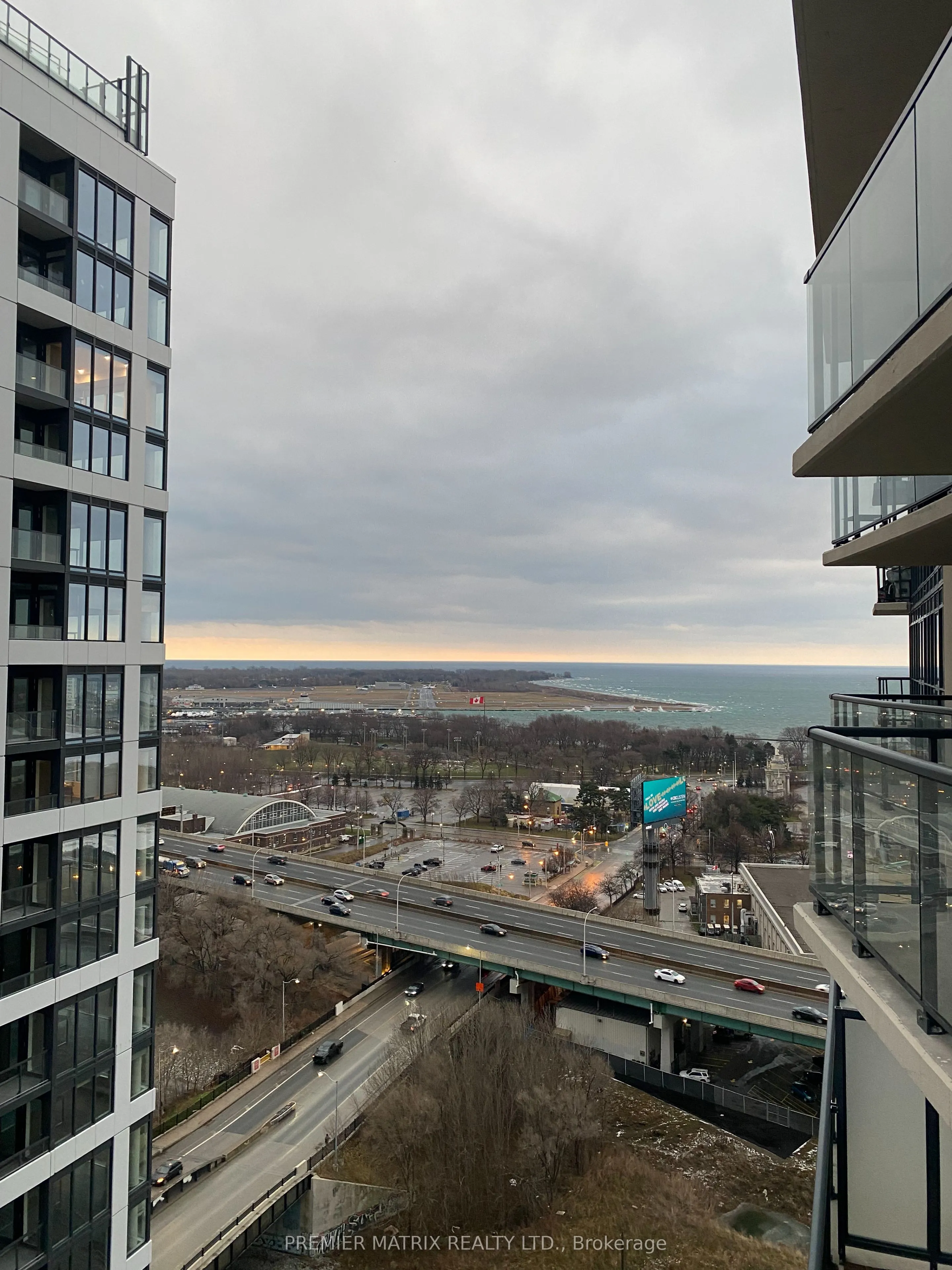 49 East Liberty Street, #1911