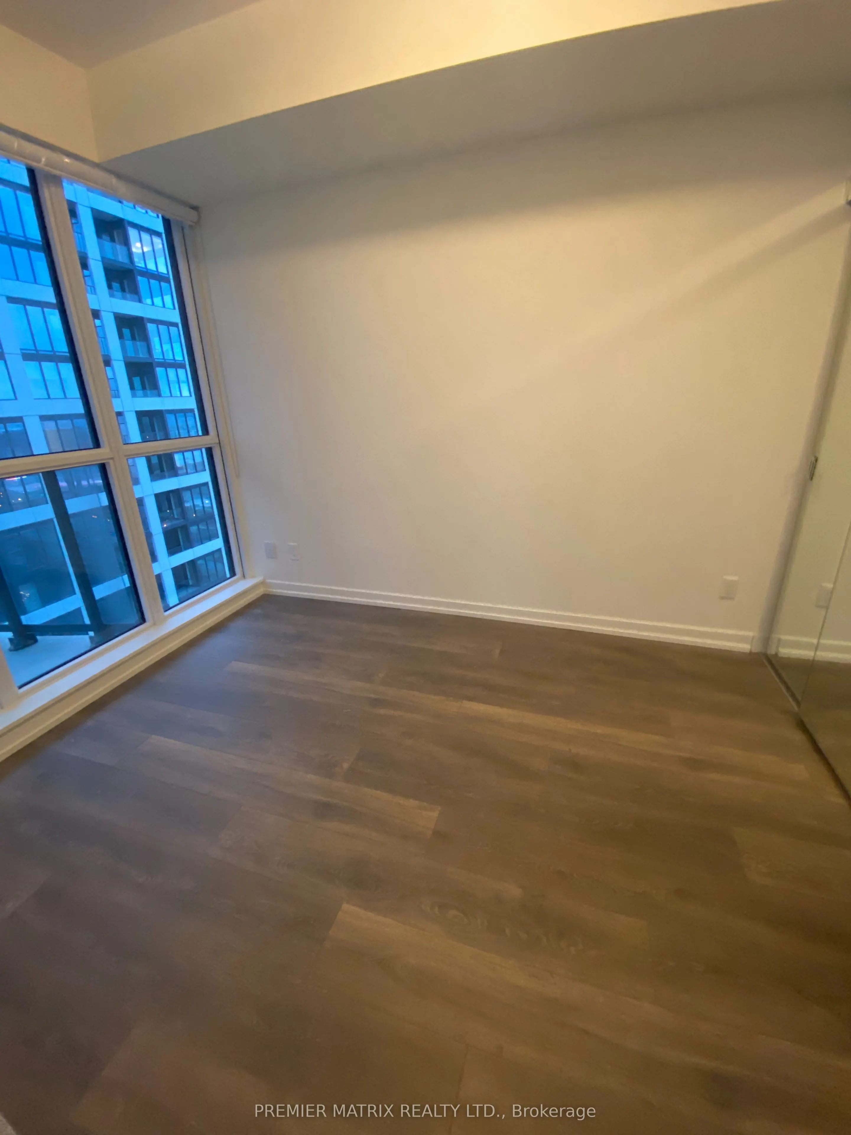 49 East Liberty Street, #1911