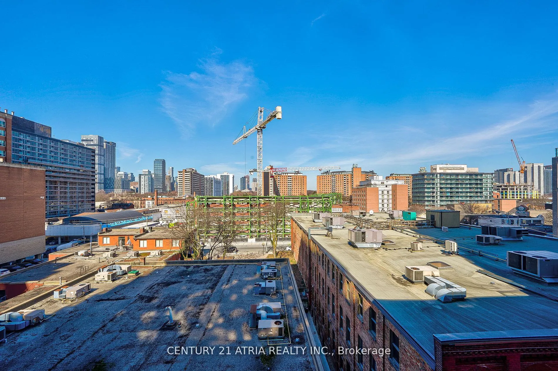 460 Adelaide Street E, #809