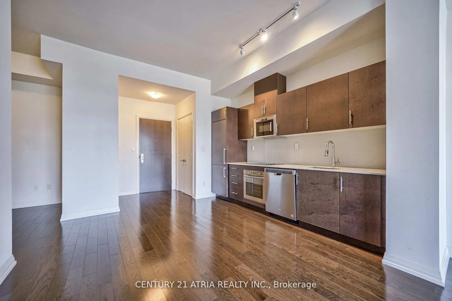 460 Adelaide Street E, #809