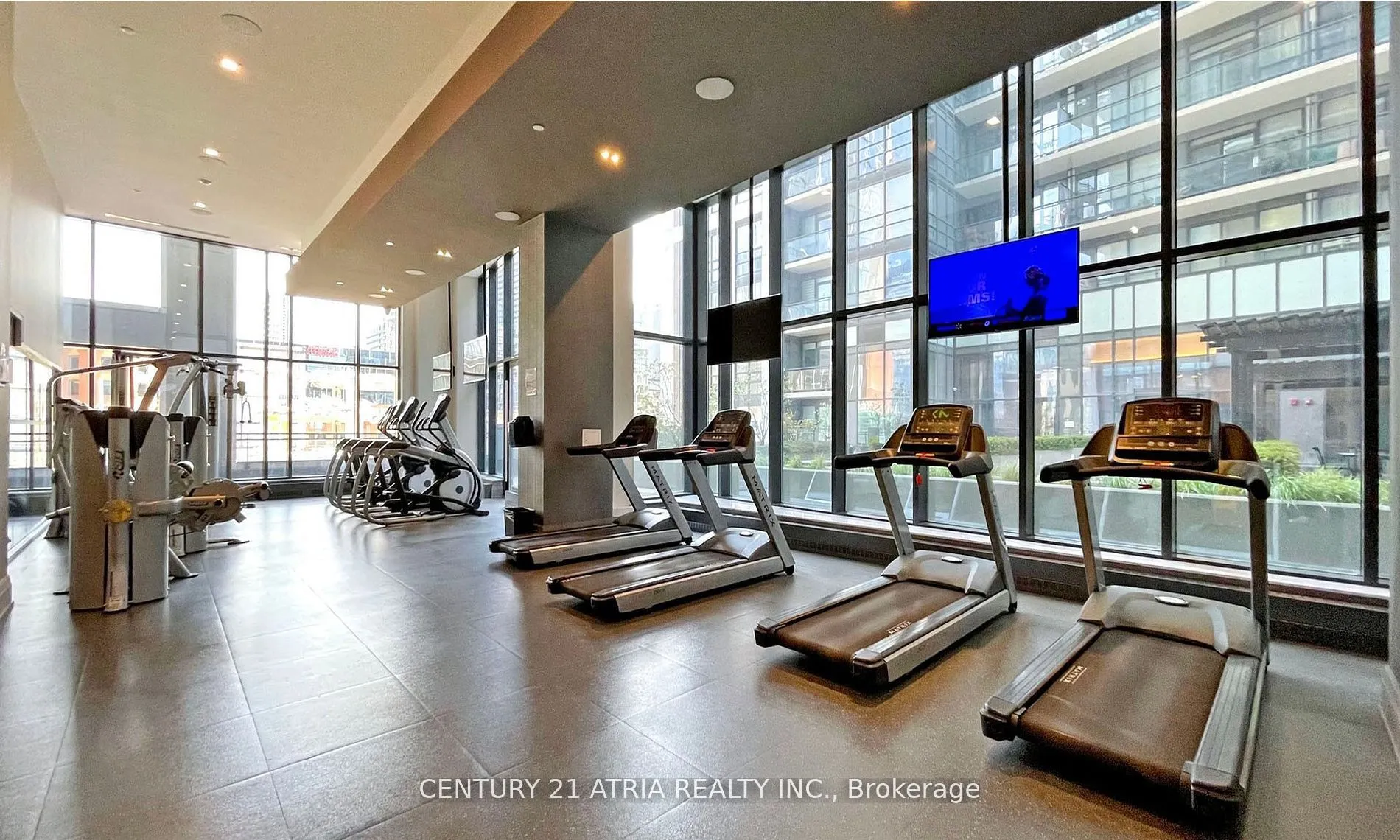 460 Adelaide Street E, #809