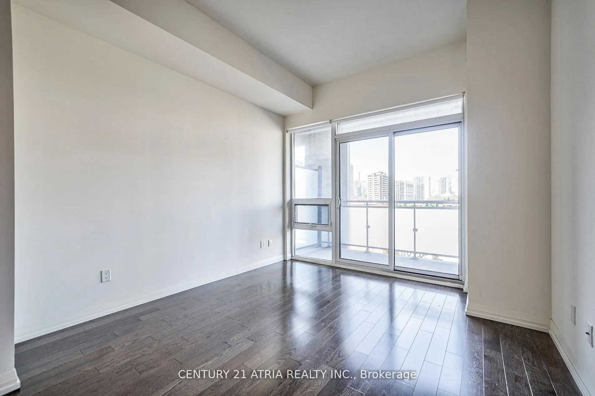 460 Adelaide Street E, #809