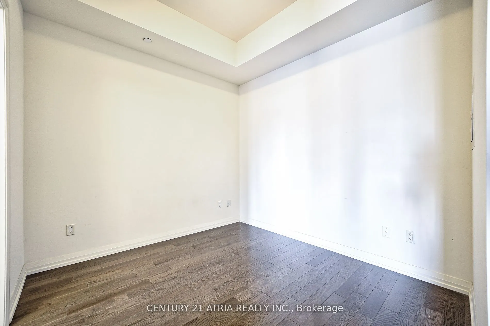 460 Adelaide Street E, #809