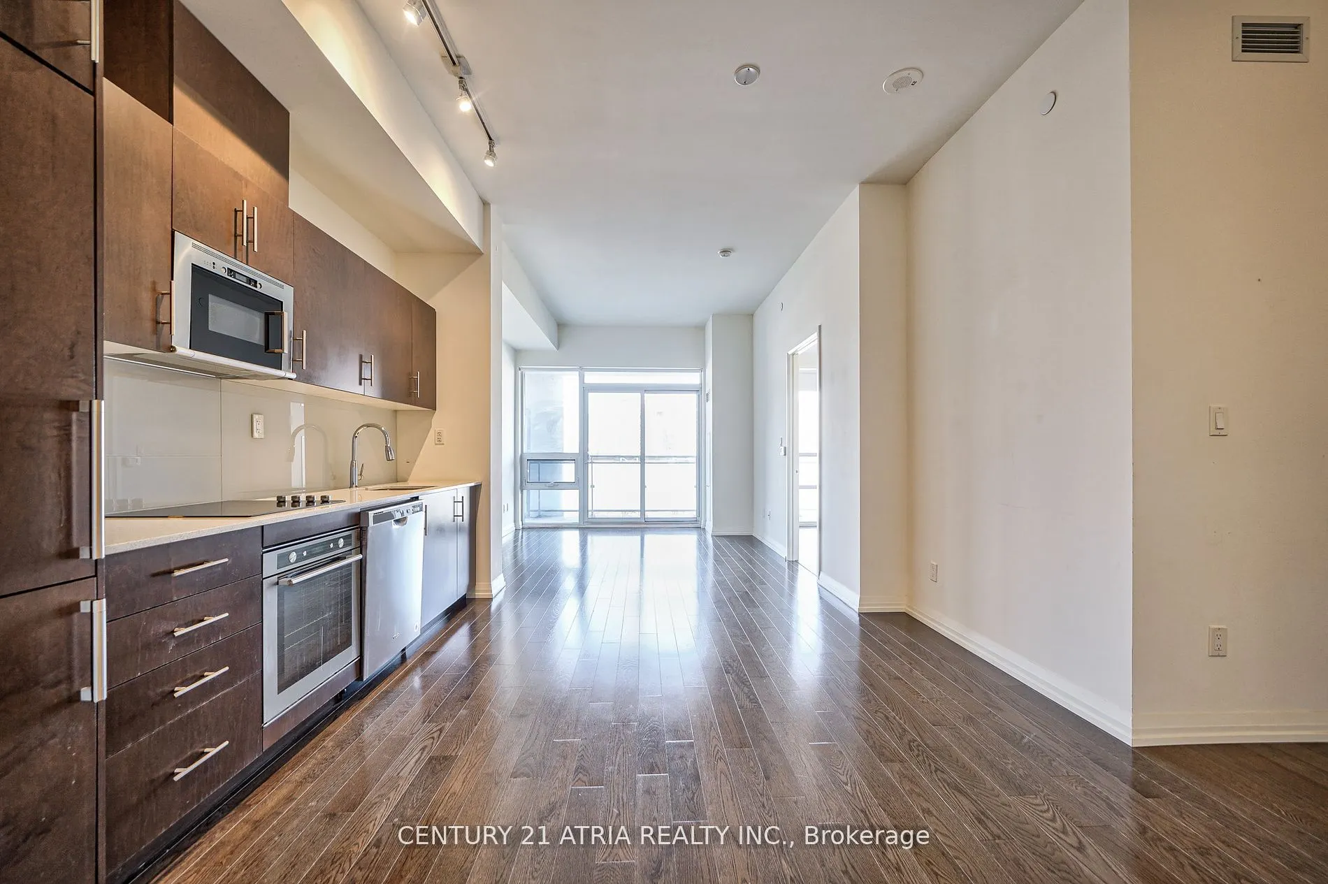 460 Adelaide Street E, #809