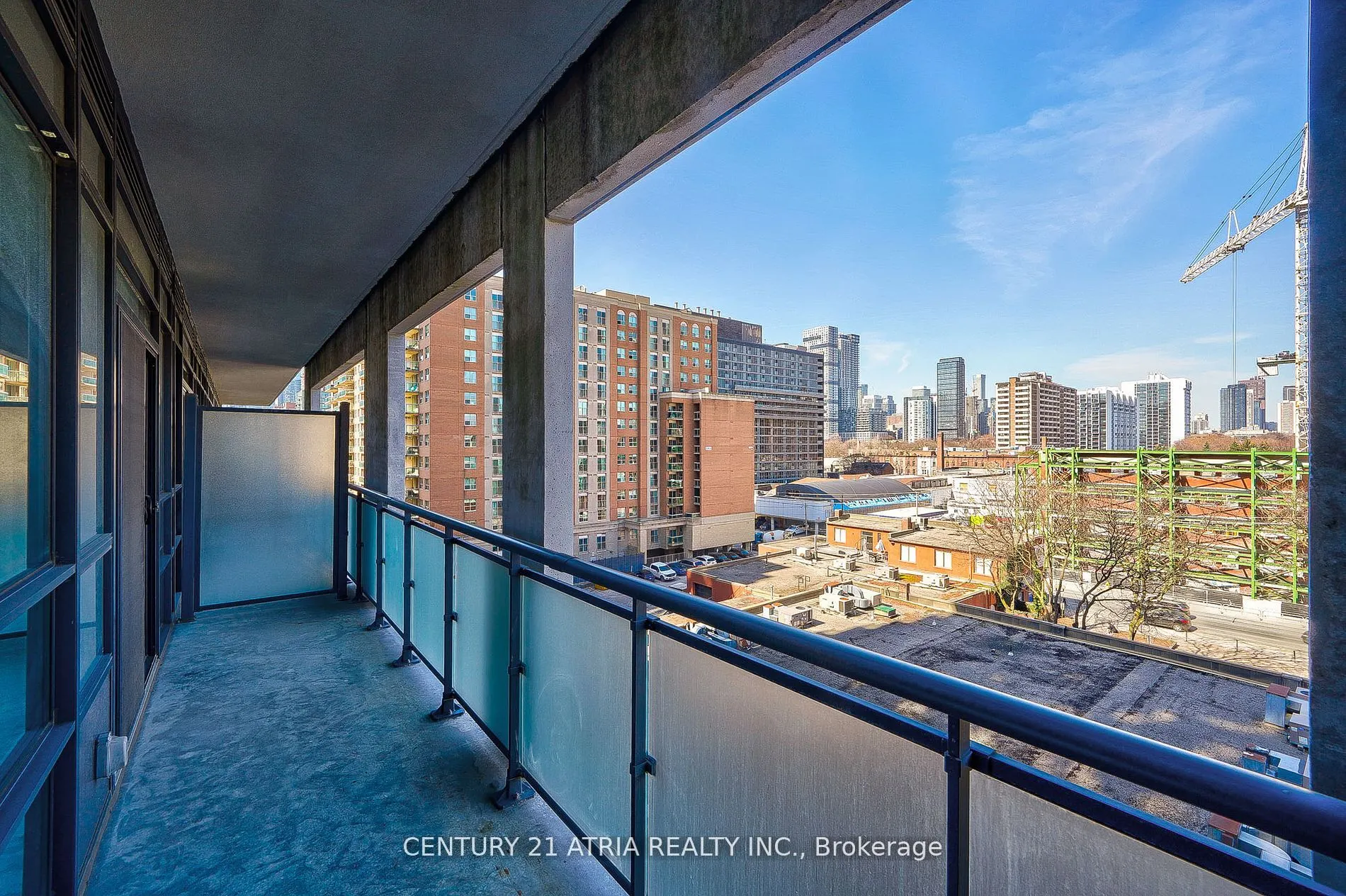 460 Adelaide Street E, #809