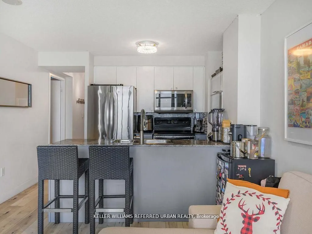 11 Brunel Court, #4702