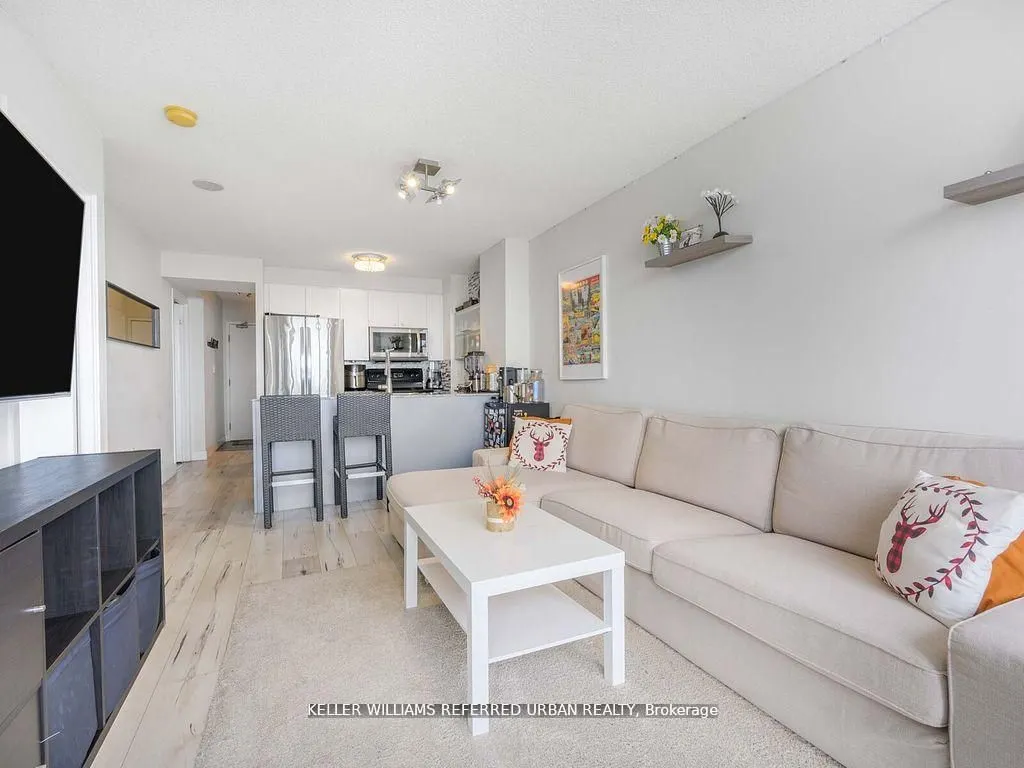 11 Brunel Court, #4702