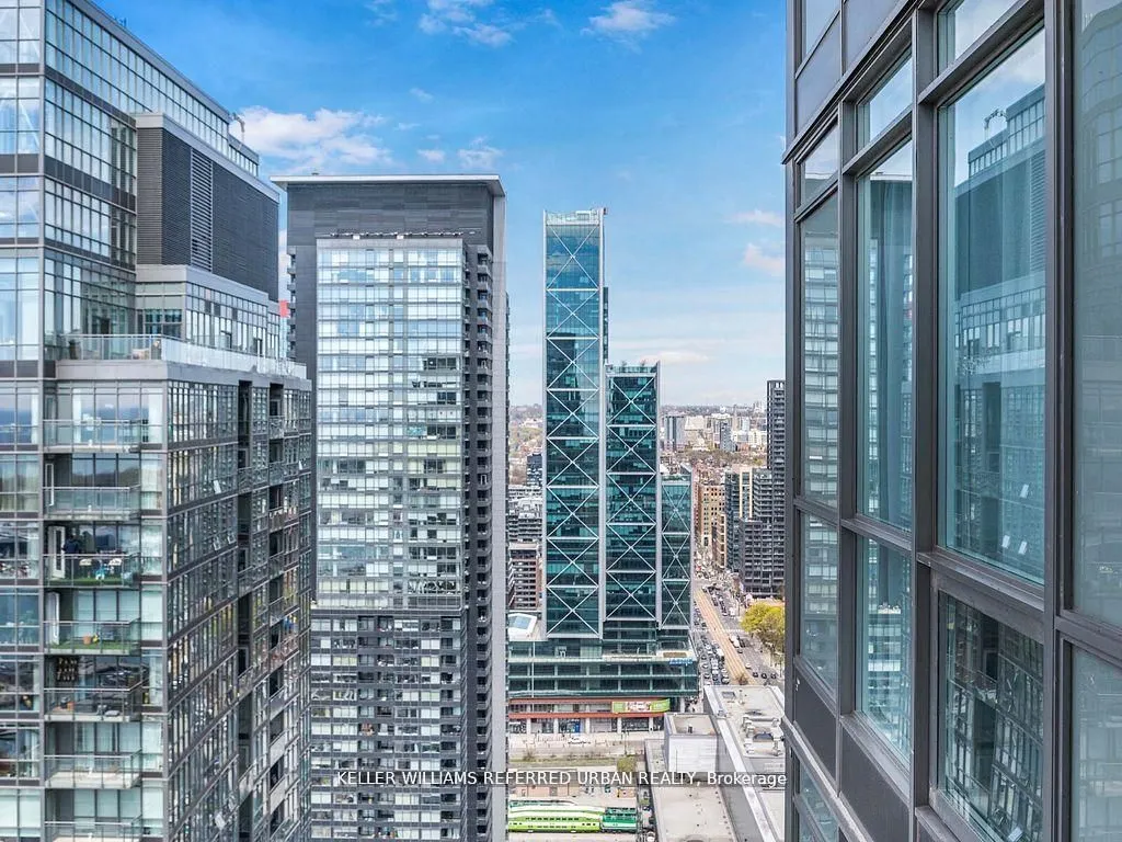 11 Brunel Court, #4702